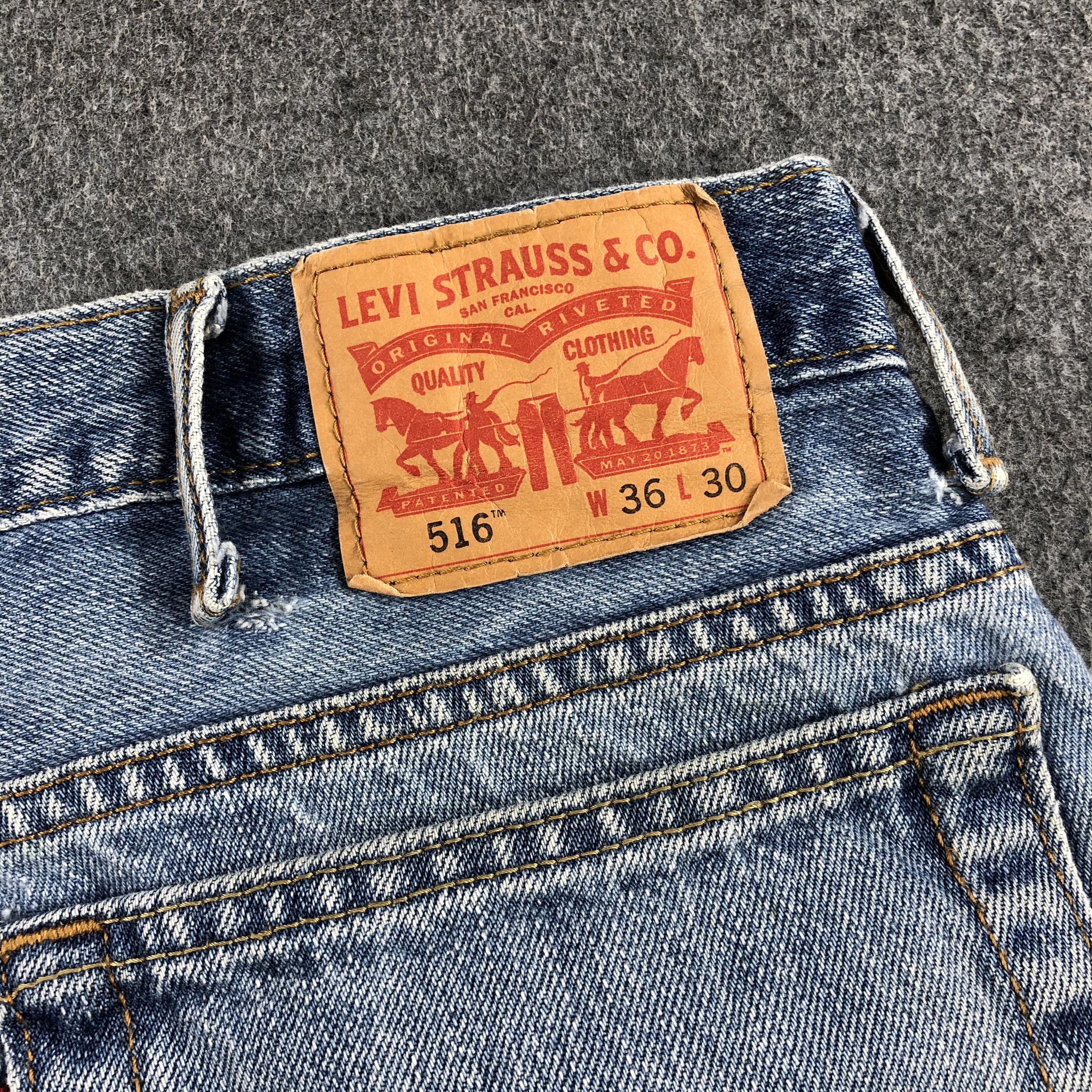 Levi's Vintage Blue Wash Levis 516 Jeans-J1666 Size US 35 - 5 Thumbnail