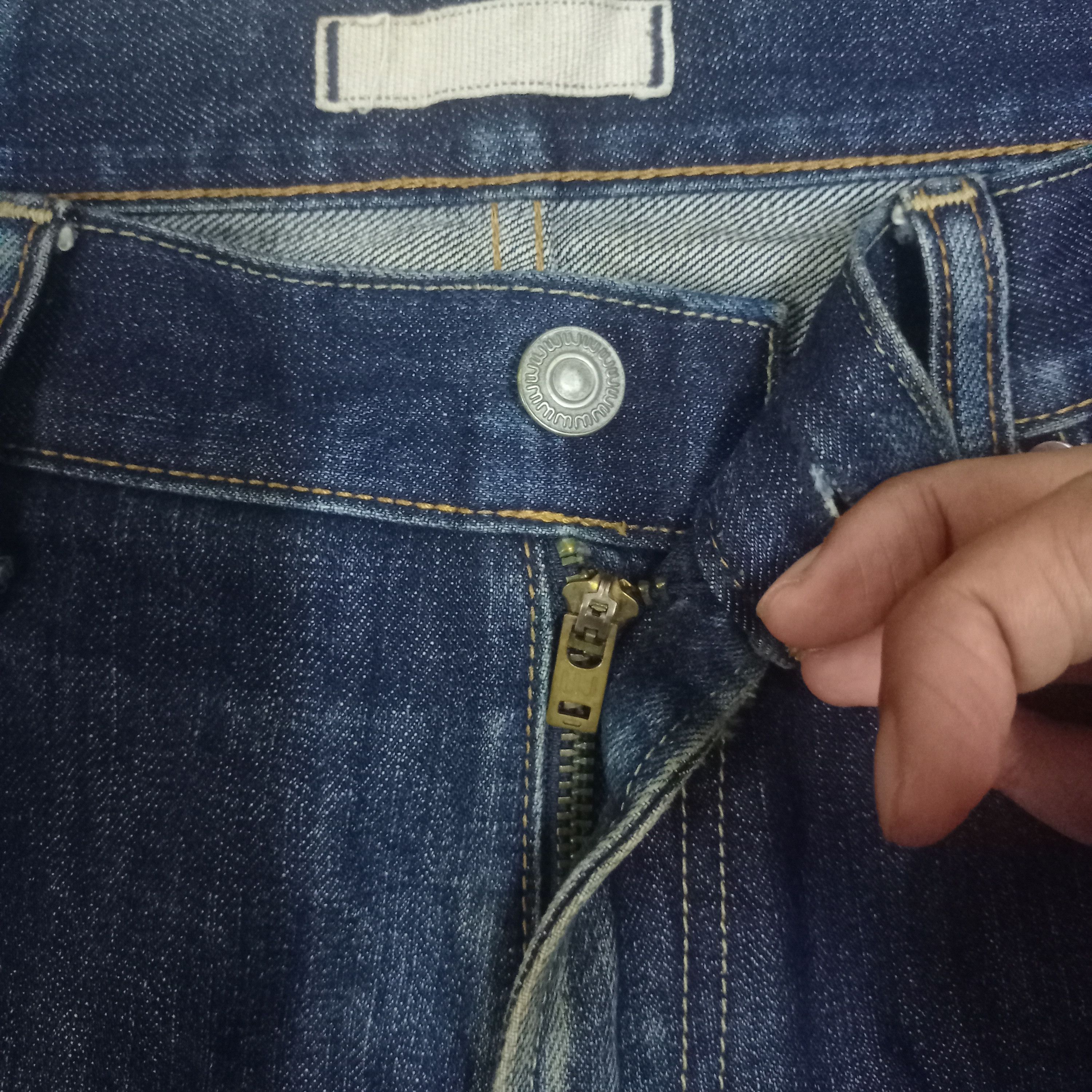Japanese Brand × Uniqlo Vintage Japanese Uniqlo Mud Wash Style Loose Jeans 34x31 Size US 34 / EU 50 - 3 Thumbnail