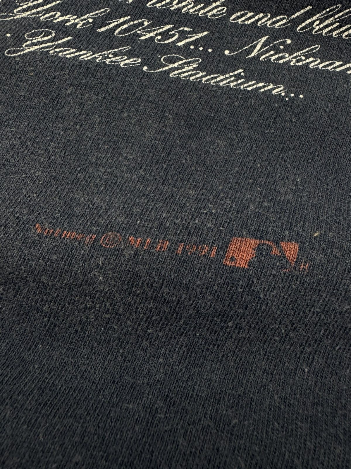 Vintage Vintage 1991 MLB Nutmeg New York Yankees graphic tee USA 90s Size US XL / EU 56 / 4 - 10 Thumbnail