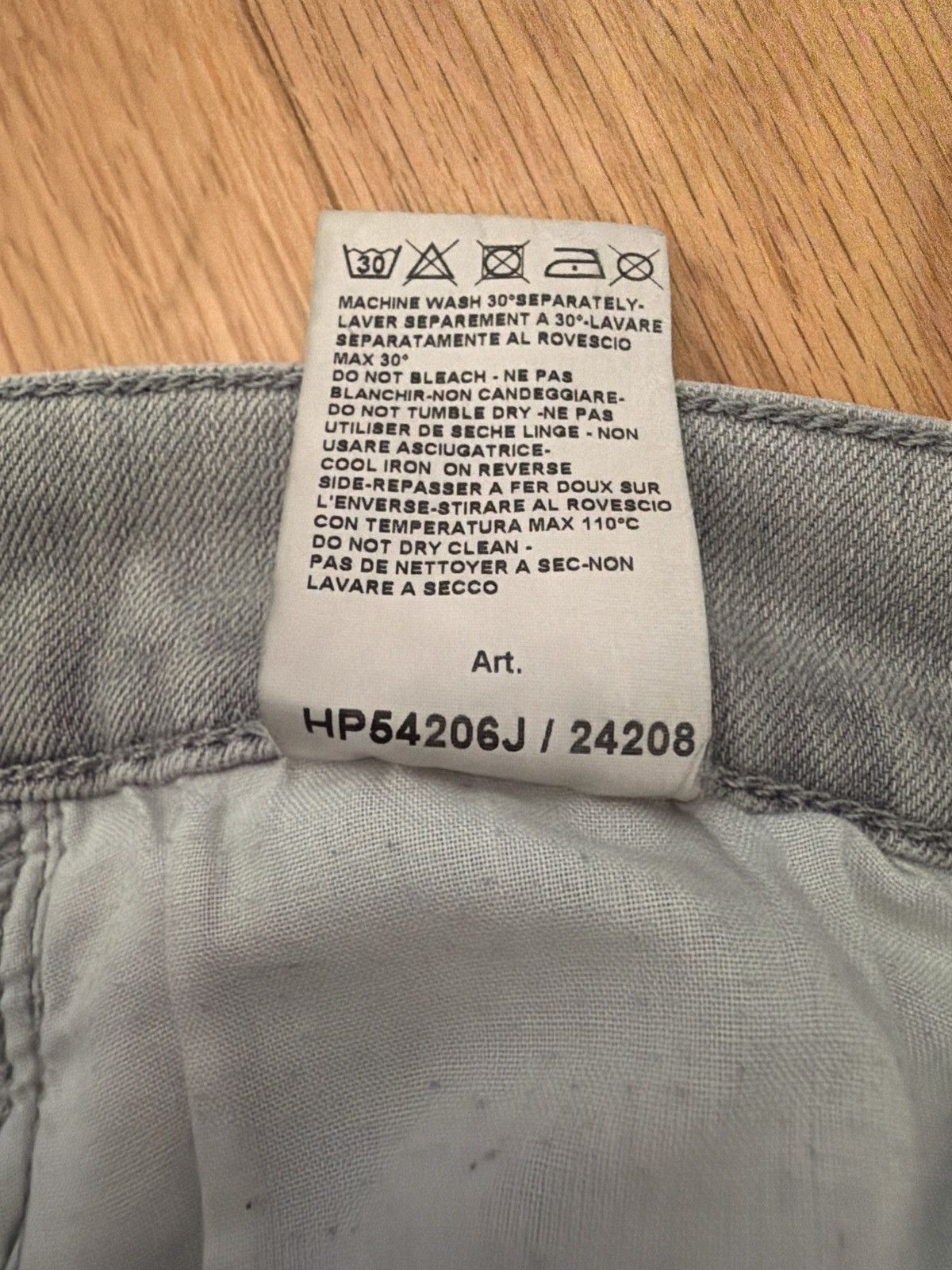Pierre Balmain Pierre Balmain Light Grey Thrashed Biker Moto Skinny Denim. Size US 33 - 16 Thumbnail