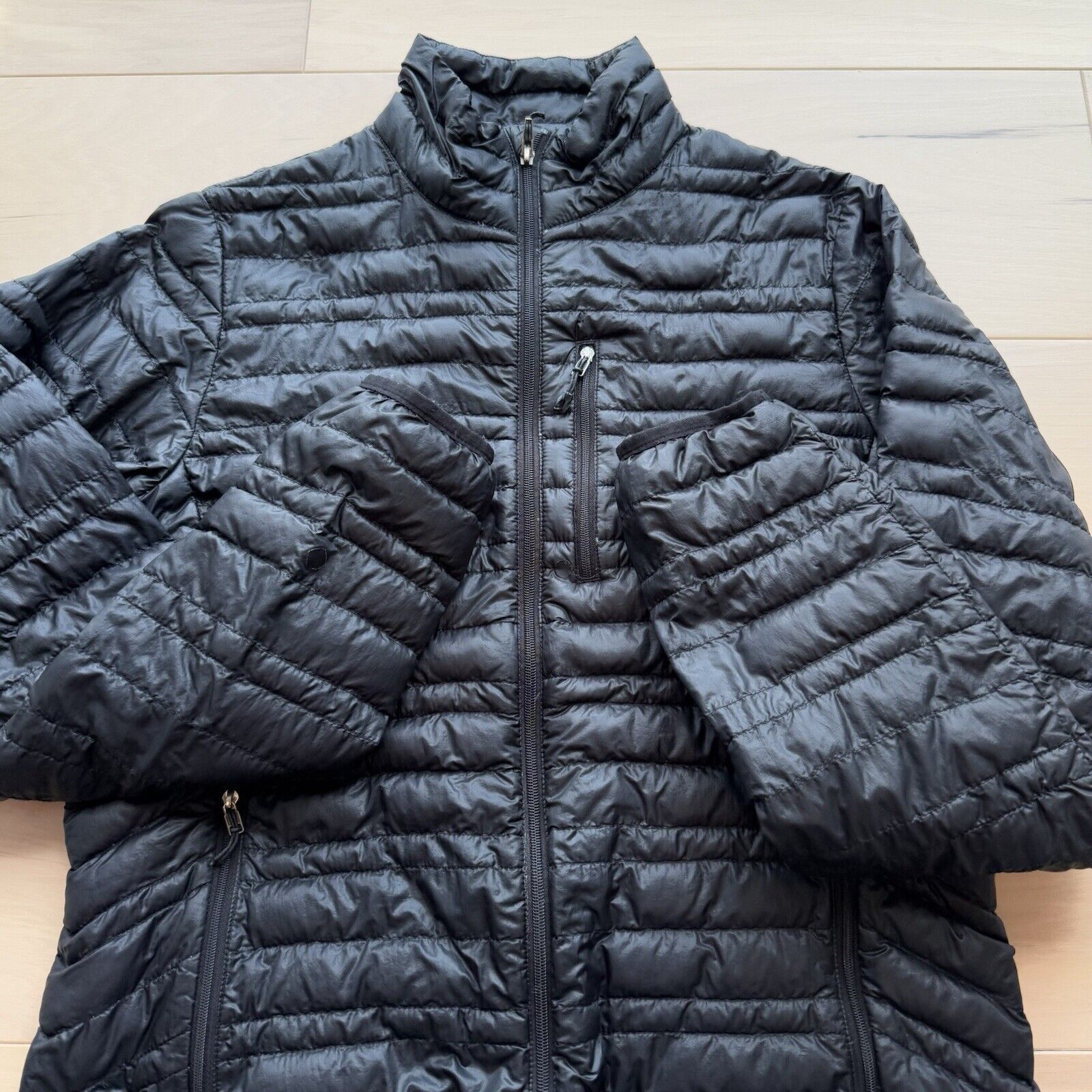 Patagonia Patagonia Ultralight Down Jacket Women's M Black Lightweight Size M / US 6-8 / IT 42-44 - 4 Thumbnail