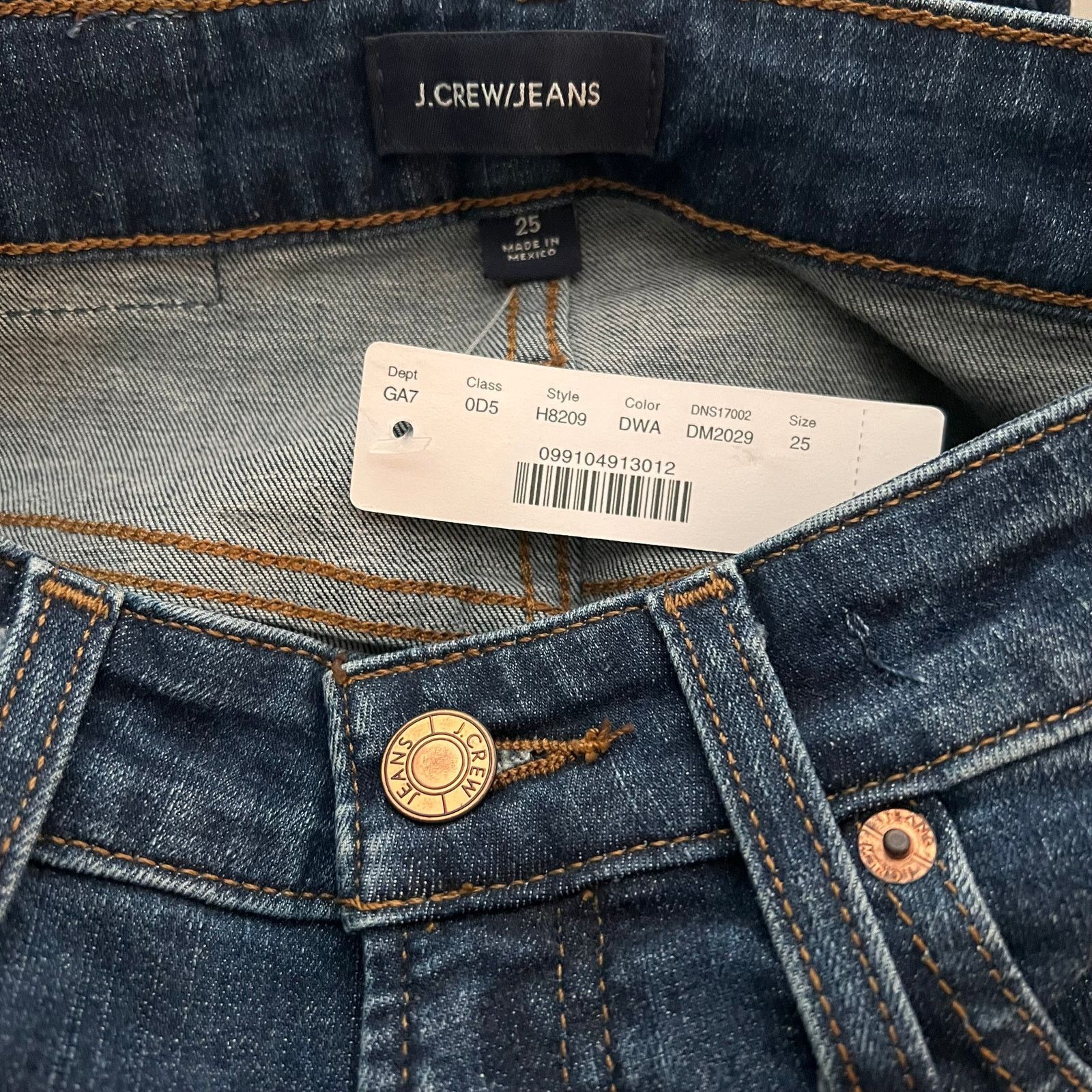 J.Crew J.Crew BlueToothpick Jeans, US25 + J.Crew Sandals US7.5 Size 25" / US 0 / IT 36 - 14 Thumbnail