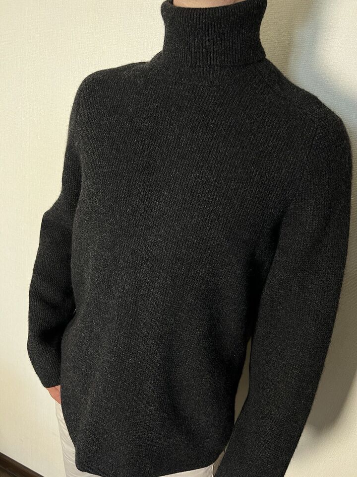 Louis Vuitton Louis Vuitton Mens Sweater Turtleneck Wool Gray Size XL Size US XL / EU 56 / 4 - 2 Thumbnail