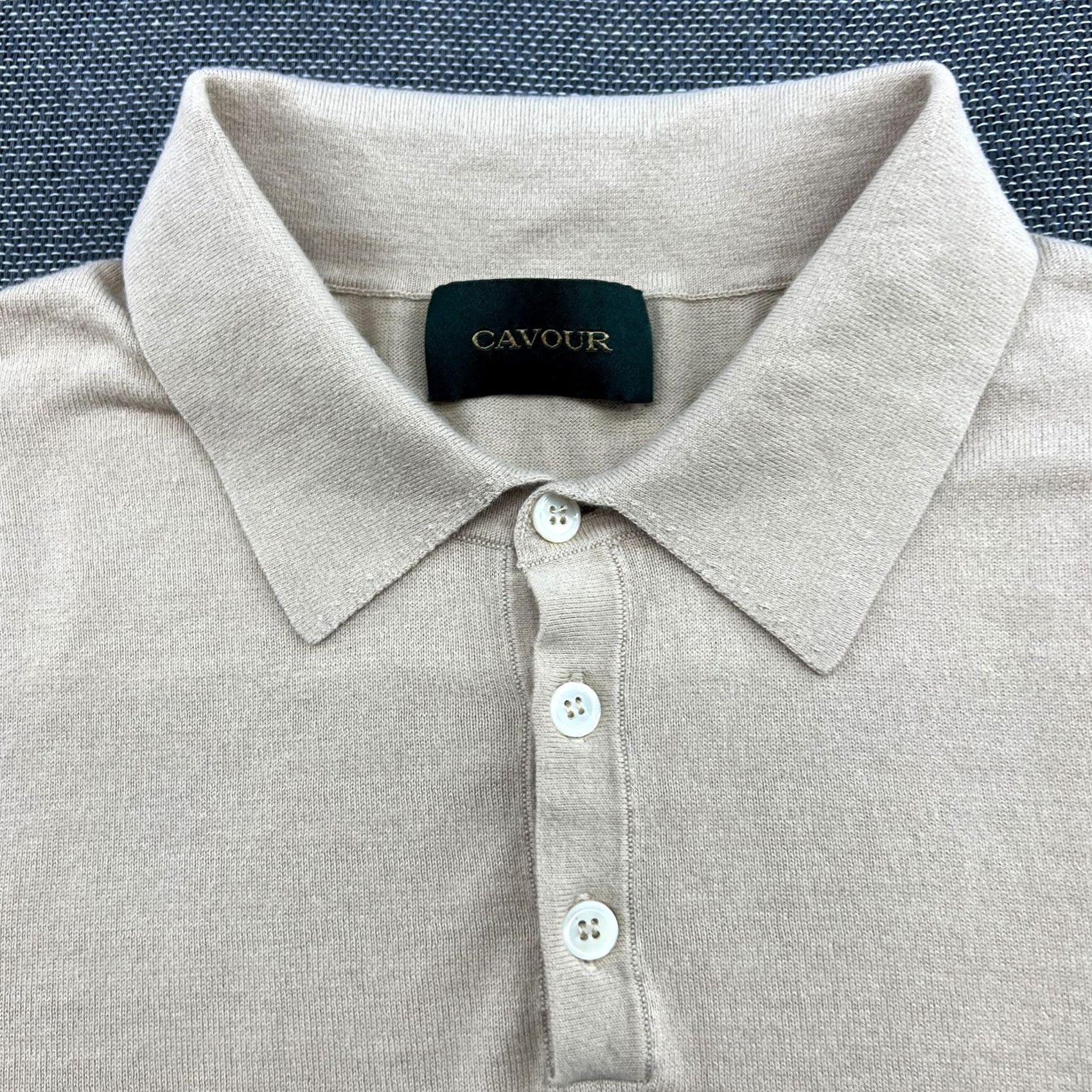 Vintage Cavour Mens Polo Shirt Small Beige Long Sleeves Made in Italy Button Up Shirt Mens Beige Long Sleeve Polo Size US S / EU 44-46 / 1 - 3 Thumbnail