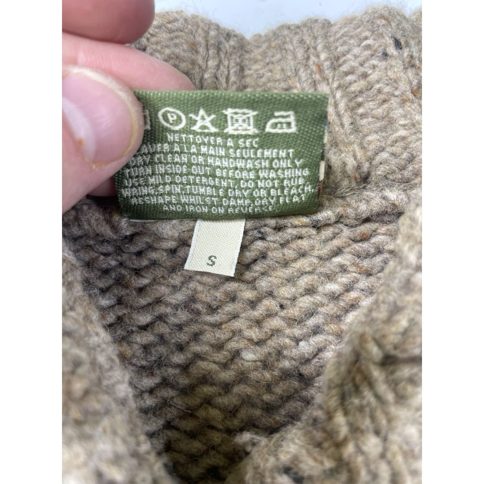 Vintage Carraig Donn Cardigan Long Sweater Womens S Aran Wool Button Front Ireland Size S / US 4 / IT 40 - 4 Thumbnail