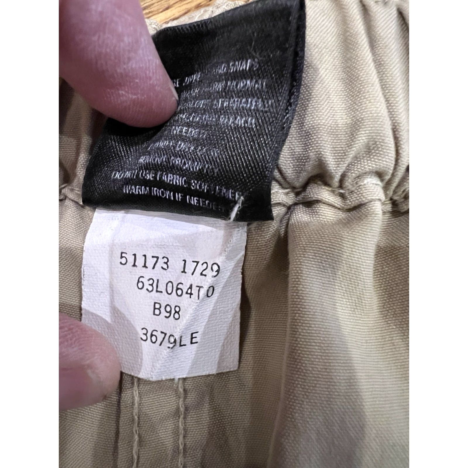 Montbell Montbell Lightweight Outdoor Hiking Pants Articulated Knee Mens Size XL Beige Size US 36 / EU 52 - 6 Thumbnail