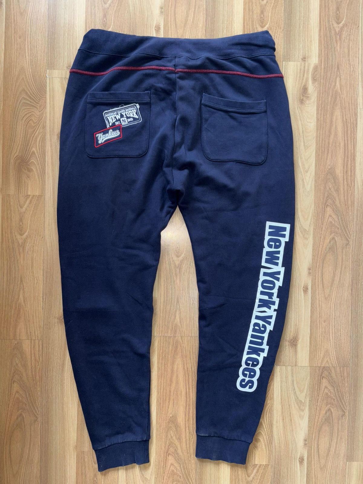 MLB VTG x MLB x Navy New York Yankees Logo Patched sweatpants Size US 36 / EU 52 - 2 Thumbnail
