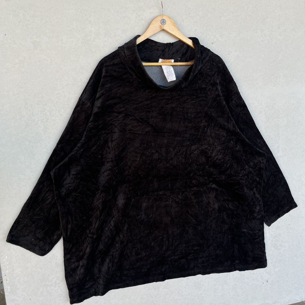 Other Vintage Roam Black Velvet Top With A Relaxed Fit Size XL Size XXL / US 16-18 / IT 52-54 - 3 Thumbnail