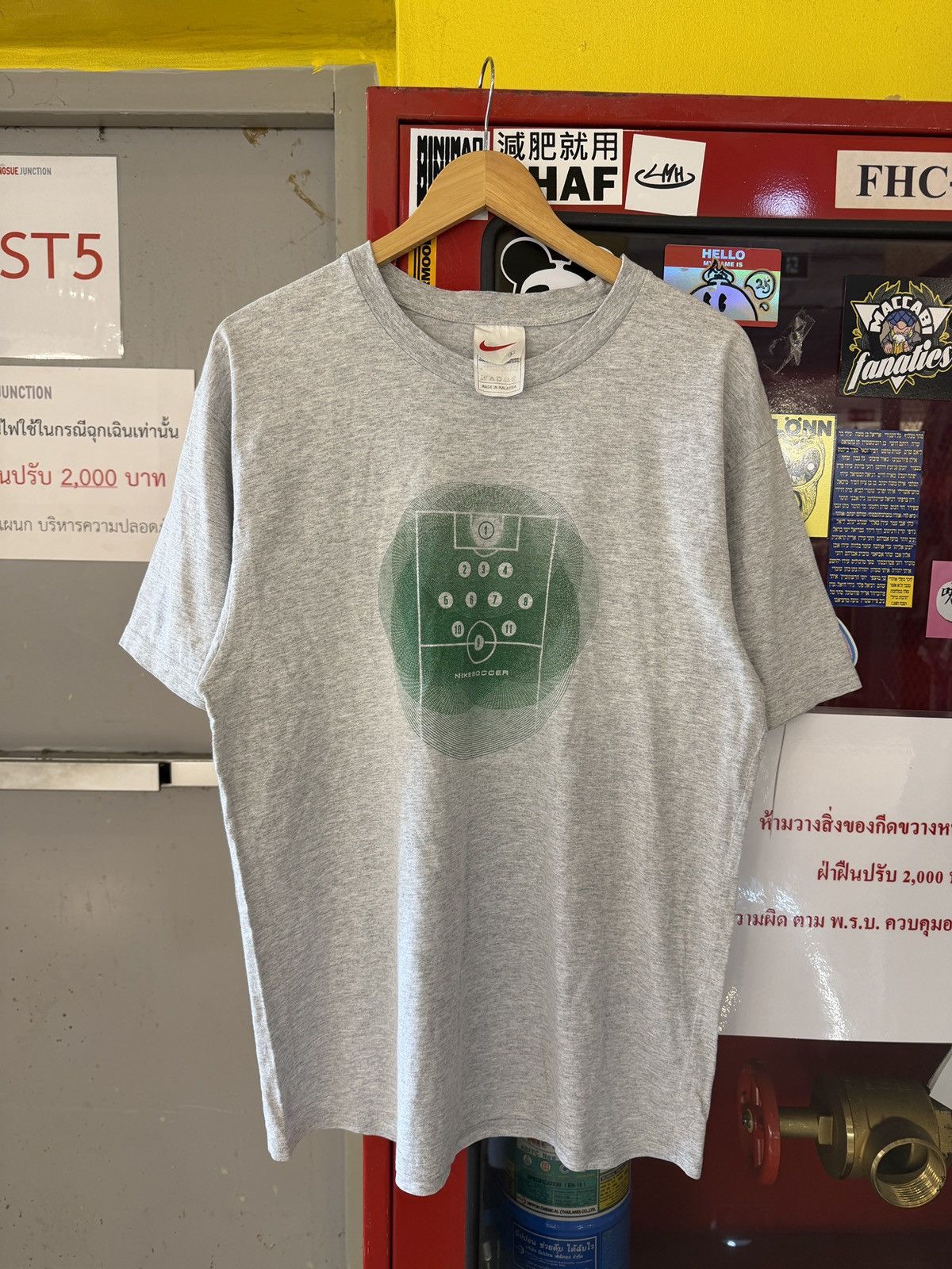 Nike Vintage Nike Soccer "3-4-2-1" 90's T-shirt Size US L / EU 52-54 / 3 - 2 Thumbnail