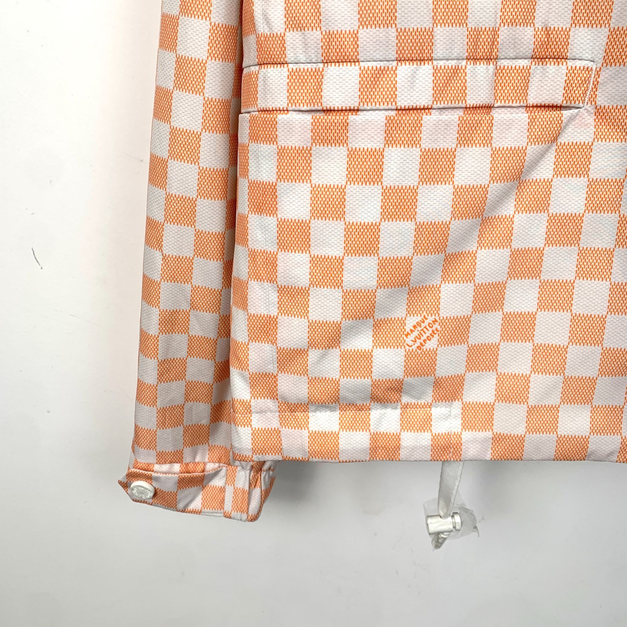 Louis Vuitton Louis Vuitton Unisex Checkered Hooded Jacket Orange & White Size M / US 6-8 / IT 42-44 - 4 Thumbnail