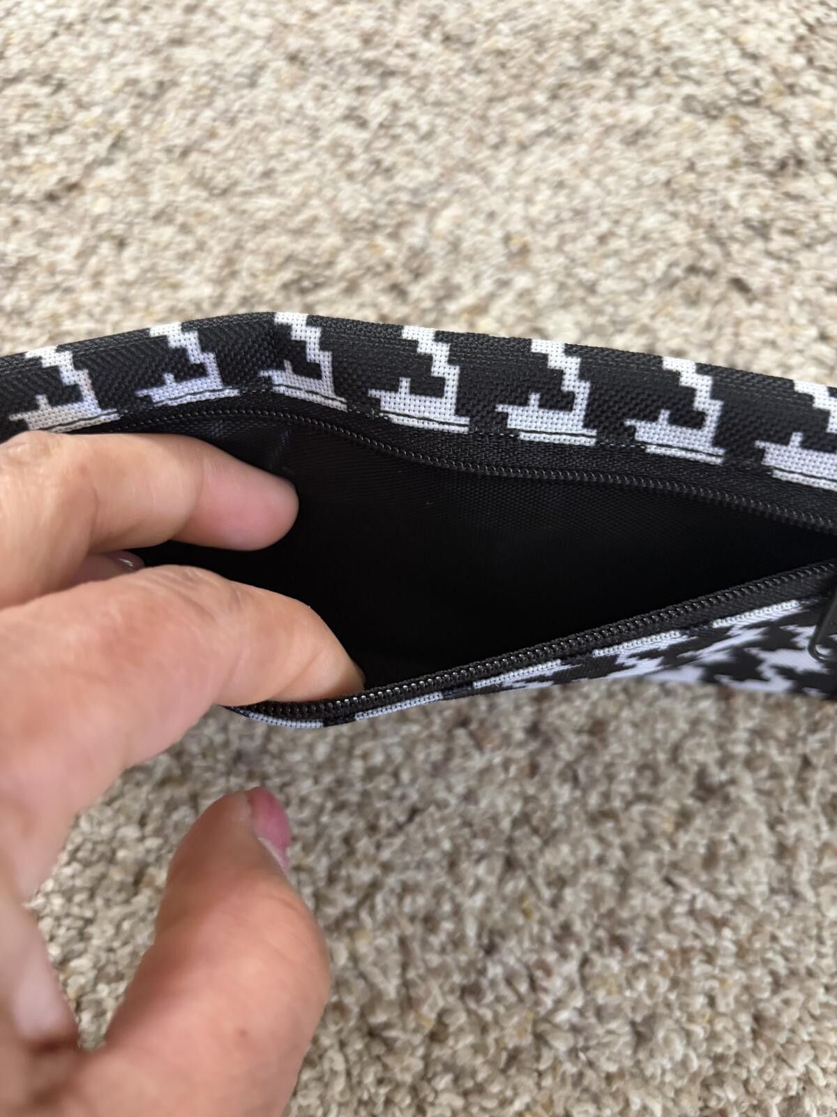 Other Yak Pak Black and White Houndstooth Wallet Size ONE SIZE - 3 Thumbnail