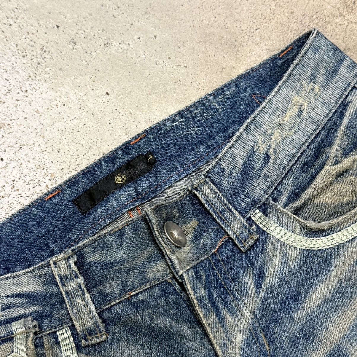 Japanese Brand Japanese Muddy Distressed Whisker Low Rise Denim Pants Size US 29 - 10 Thumbnail