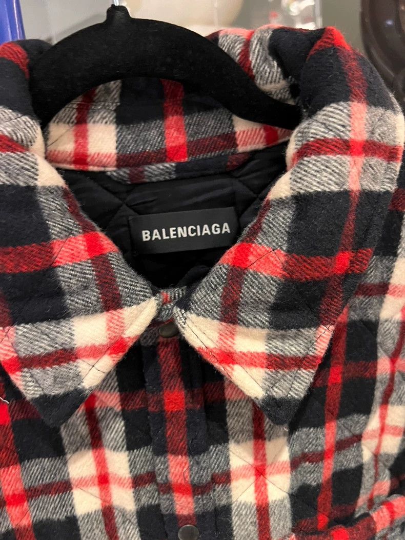 Balenciaga Balenciaga Red Plaid Extra Thick Cotton Coat Size US S / EU 44-46 / 1 - 2 Thumbnail