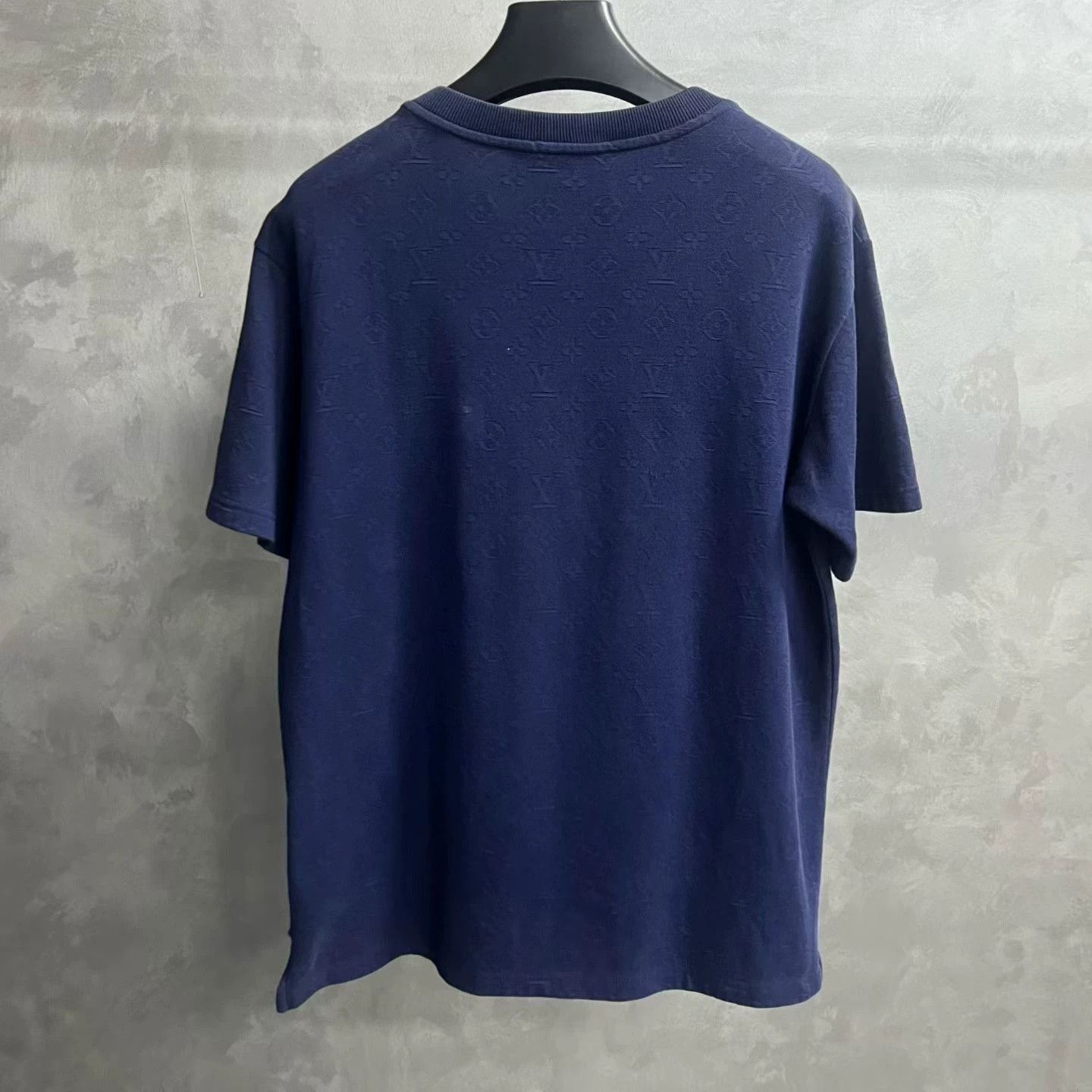 Louis Vuitton Louis Vuitton Navy 3D Pocket Short Sleeve Size US L / EU 52-54 / 3 - 5 Thumbnail