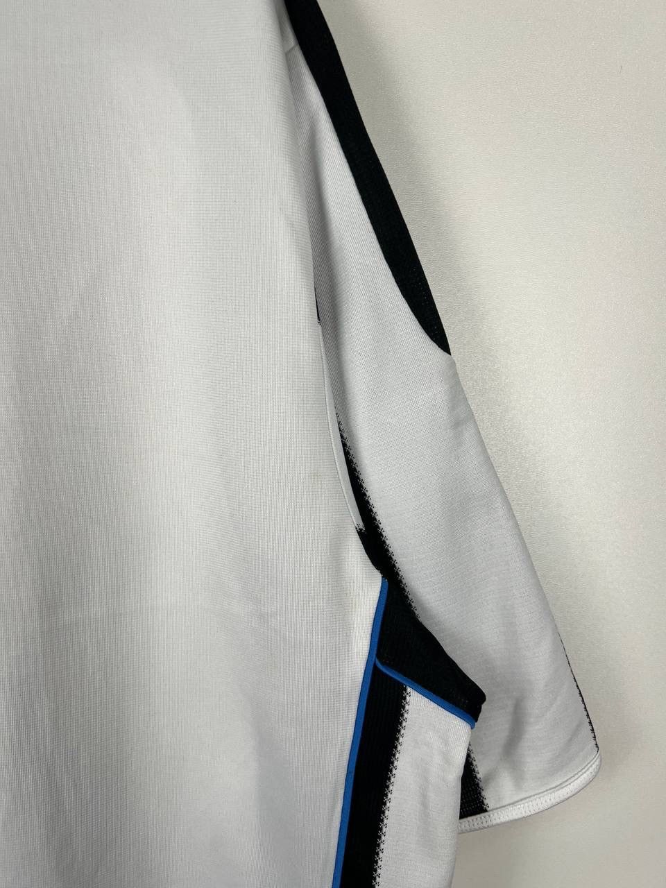 Vintage New Castle Adidas 2009 jersey t-shirts size L Size US L / EU 52-54 / 3 - 8 Thumbnail