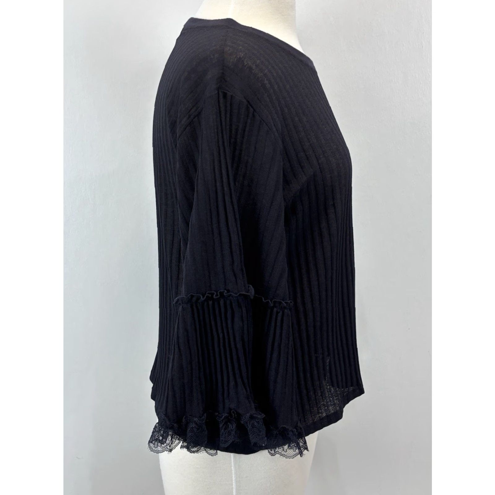 Vintage See By Chloe Ribbed Shirt Top Sz Medium Women’s Navy Lace Trim Semi Sheer Size M / US 6-8 / IT 42-44 - 4 Thumbnail
