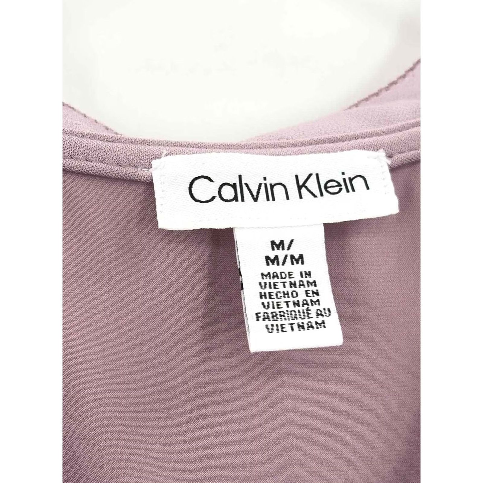 Calvin Klein Calvin Klein Blouse Size Medium Purple Pre-Owned Size M / US 6-8 / IT 42-44 - 3 Thumbnail