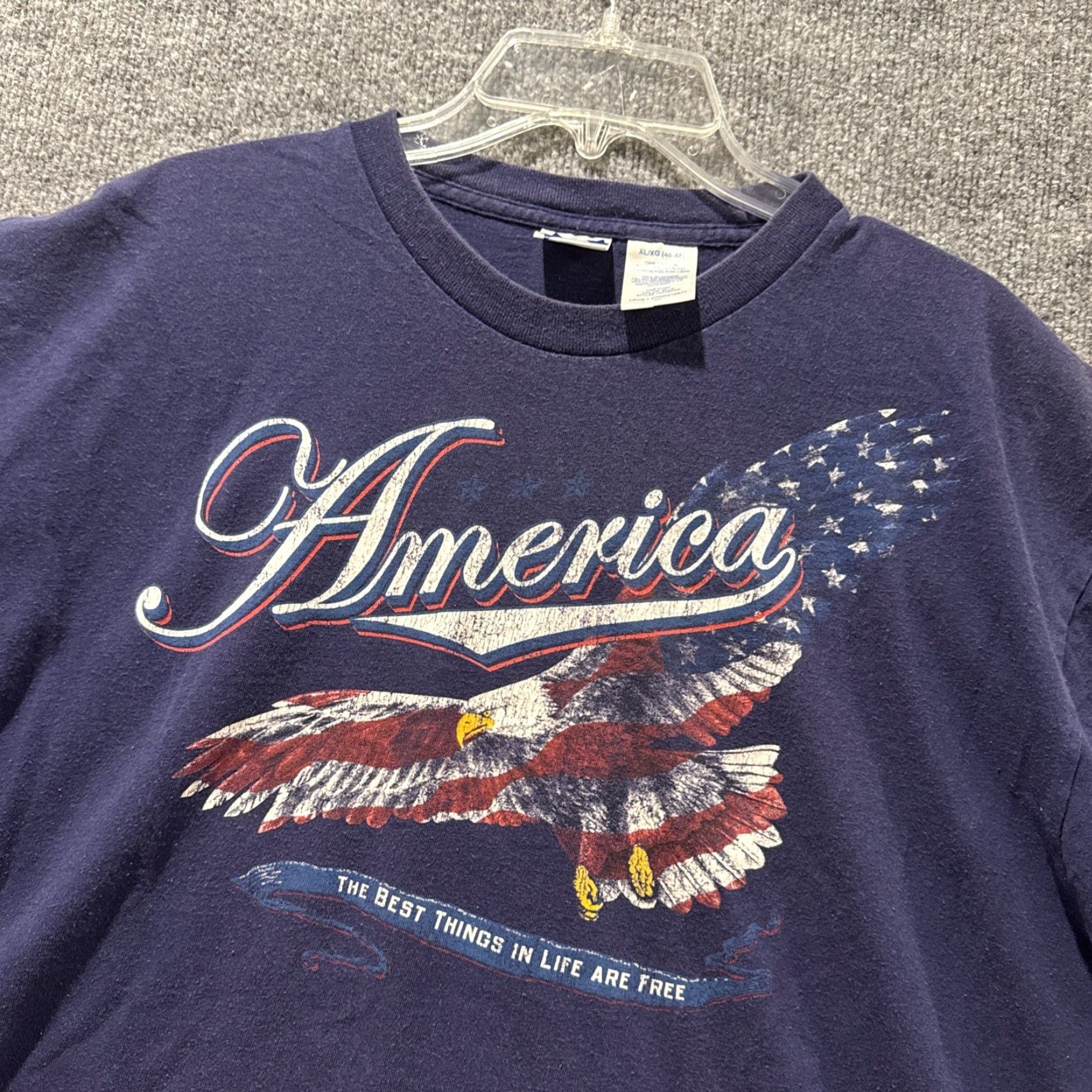 Vintage Bald Eagle T-Shirt Men’s XL Blue America The Best Things In Life Are Free Flying Eagle Brand Men’s T-Shirt XL Blue Size US XL / EU 56 / 4 - 2 Thumbnail