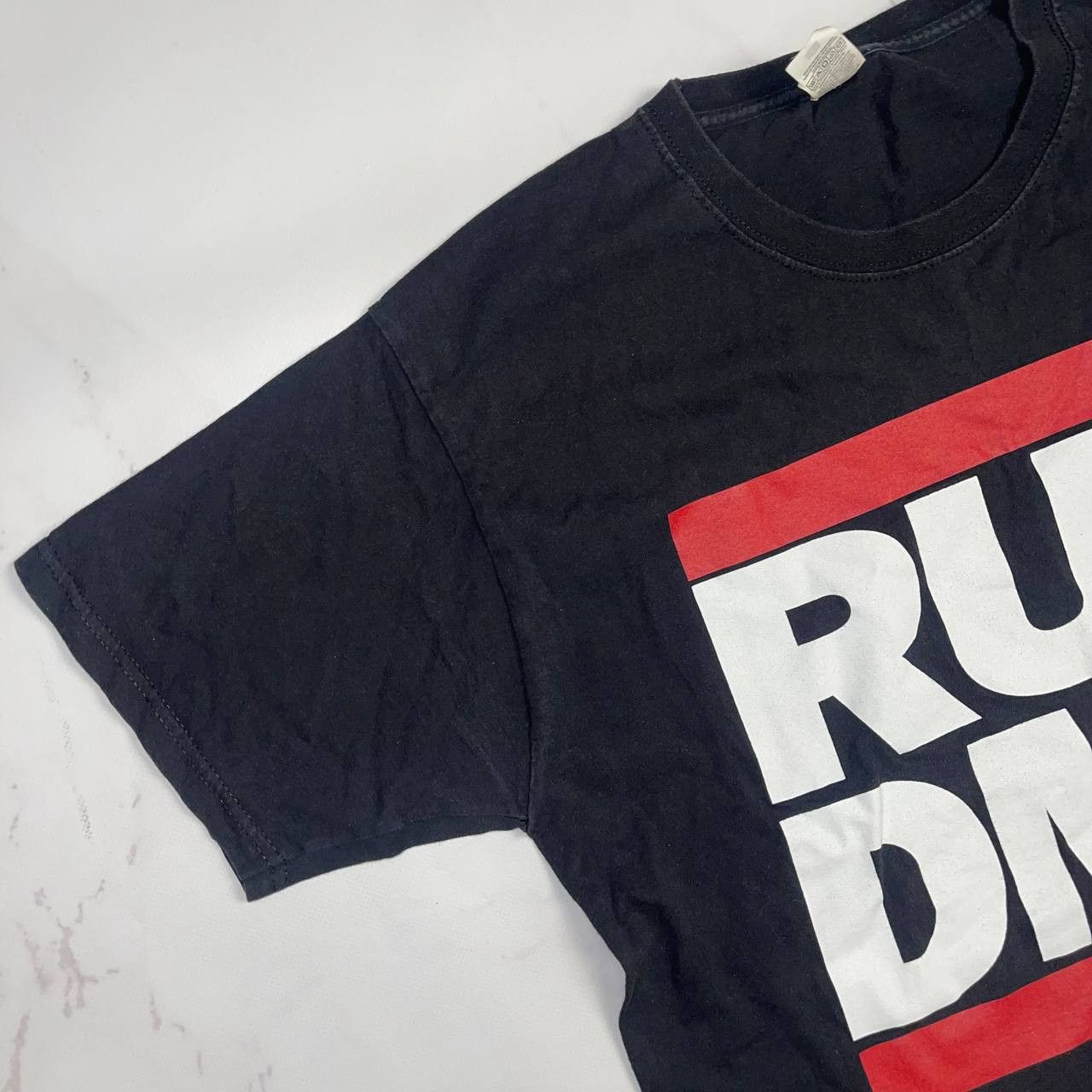 Vintage Vintage x streeatwear Run DMC Band Tee Y2K SZ L Size US L / EU 52-54 / 3 - 4 Thumbnail