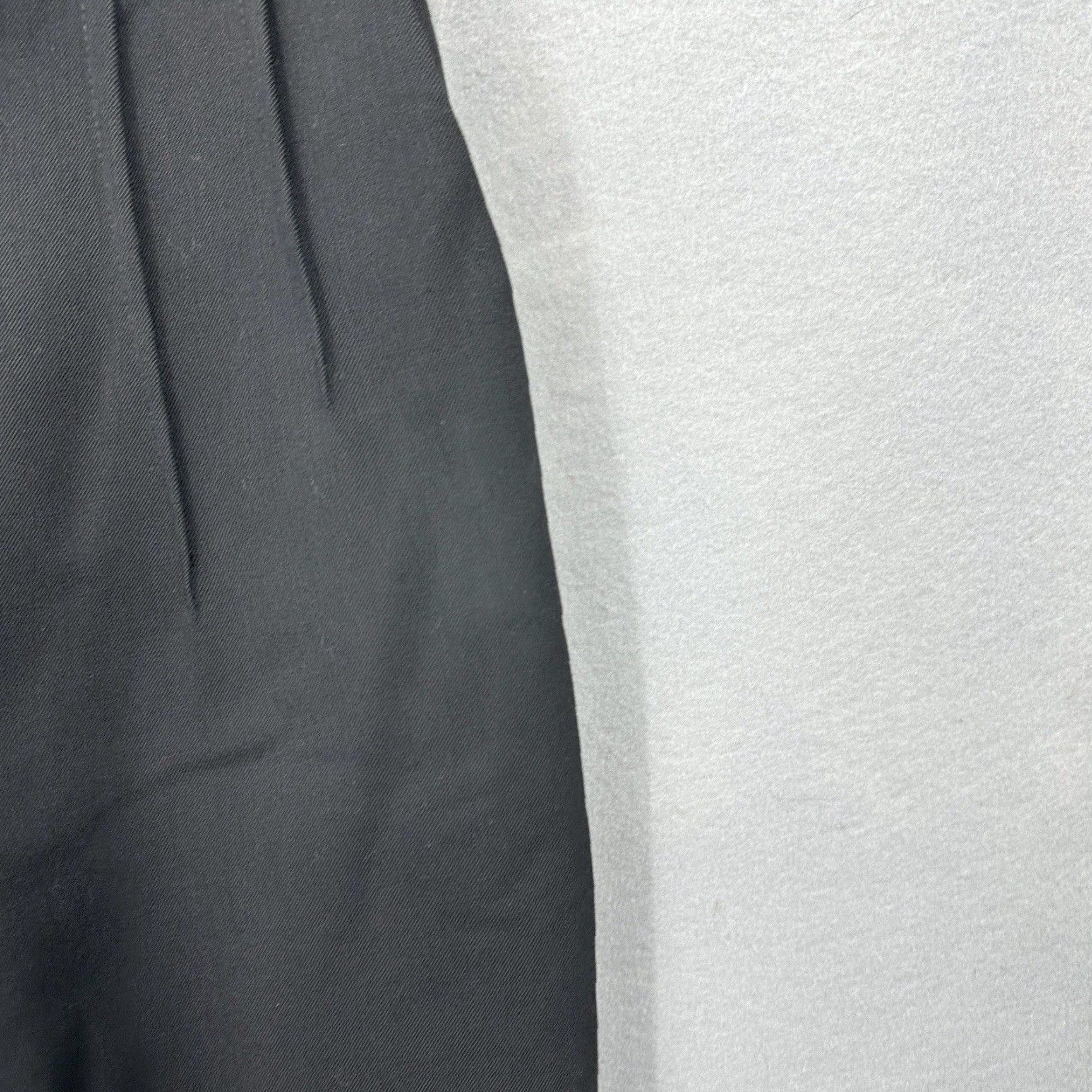 Ted Baker Ted Baker Pants Womens 0 Black Pleated Tailored Trouser 90s Hipster Dress Pants Casual Mens-? Size 25" / US 0 / IT 36 - 7 Thumbnail
