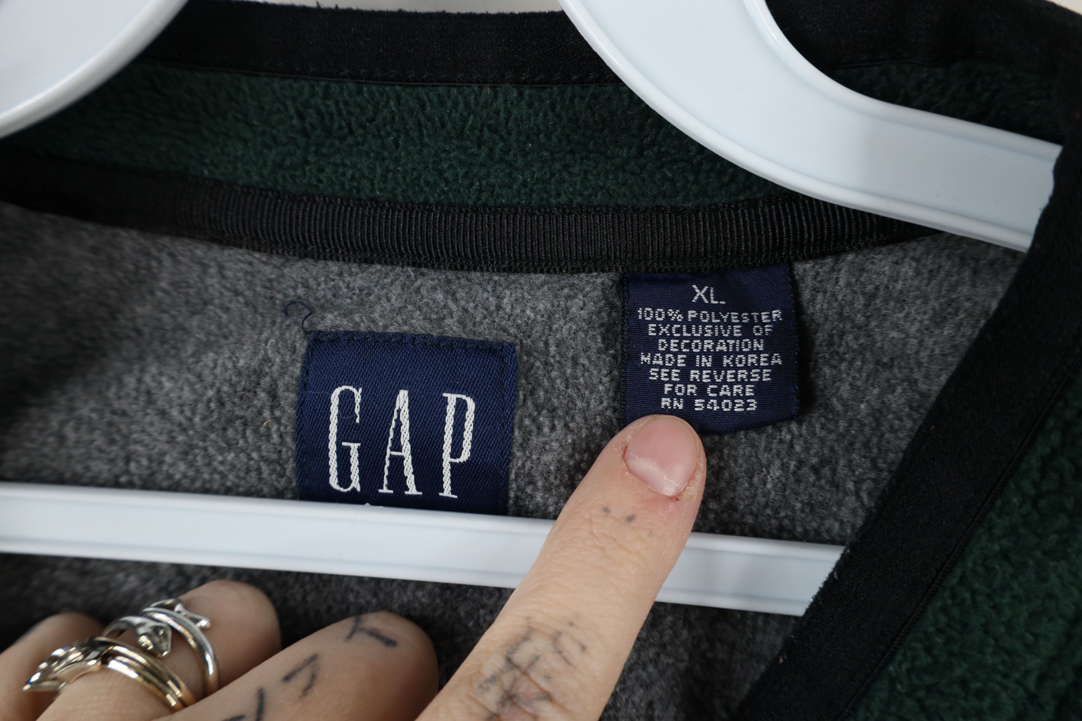 Gap × Vintage Vintage 90s Gap Heavyweight Fleece V-Neck Sweater Green Size US XL / EU 56 / 4 - 4 Thumbnail