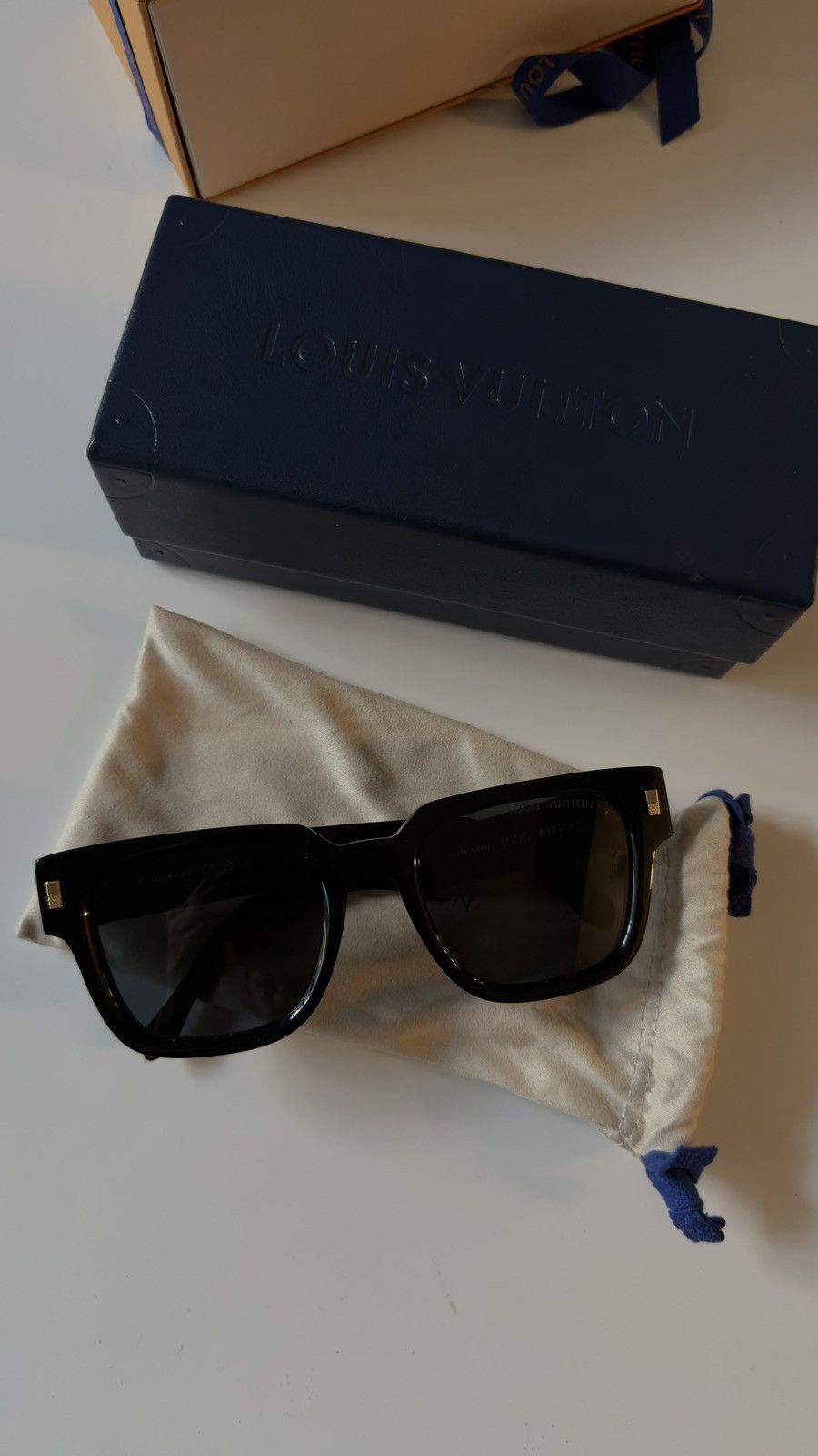 Louis Vuitton Louis Vuitton LV W Escape square sunglasses Size ONE SIZE - 4 Thumbnail