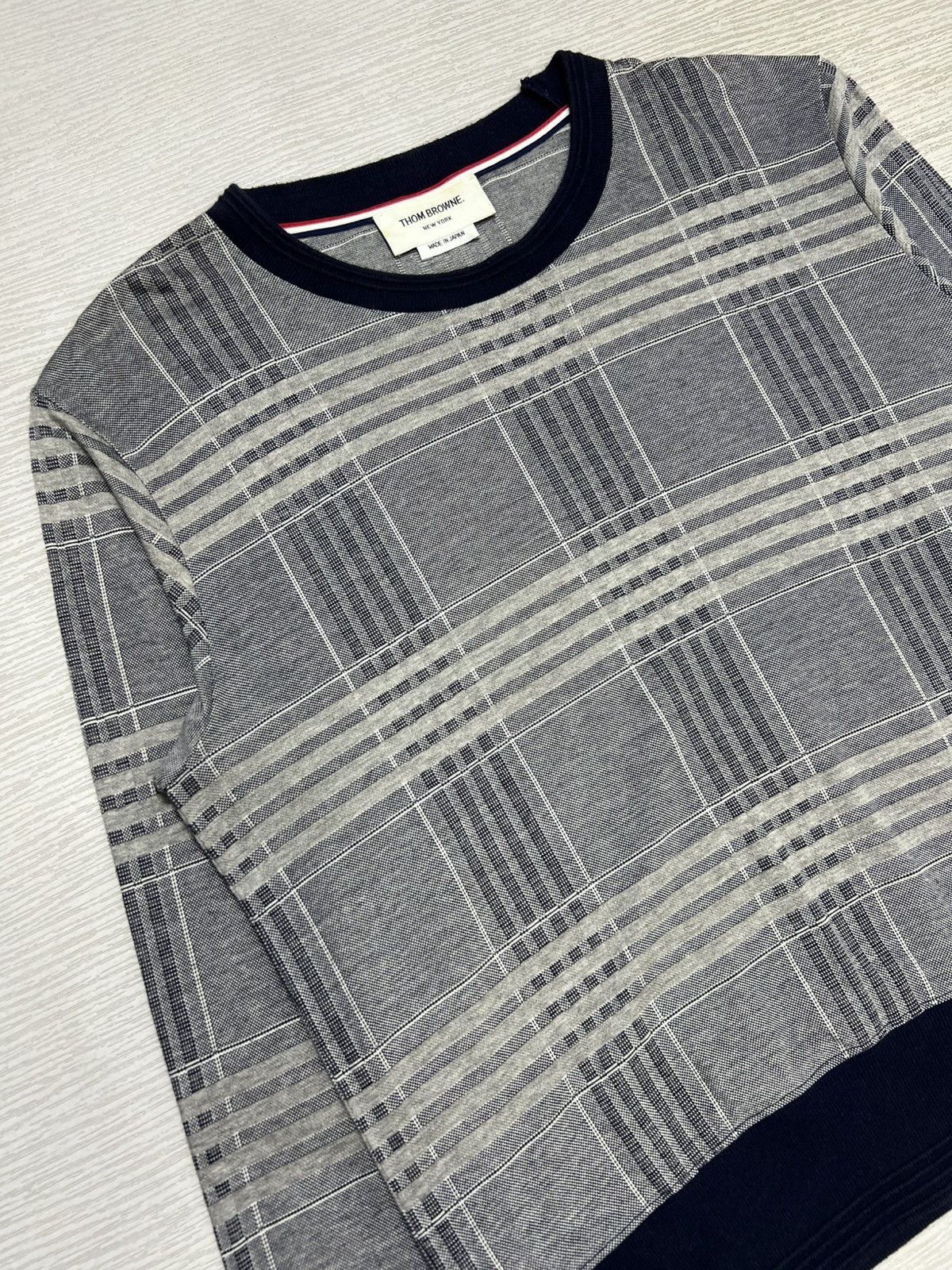 Thom Browne Thom Browne - 4 Bar Tartan Plaid Crewneck Sweatshirt Size US XS / EU 42 / 0 - 5 Thumbnail