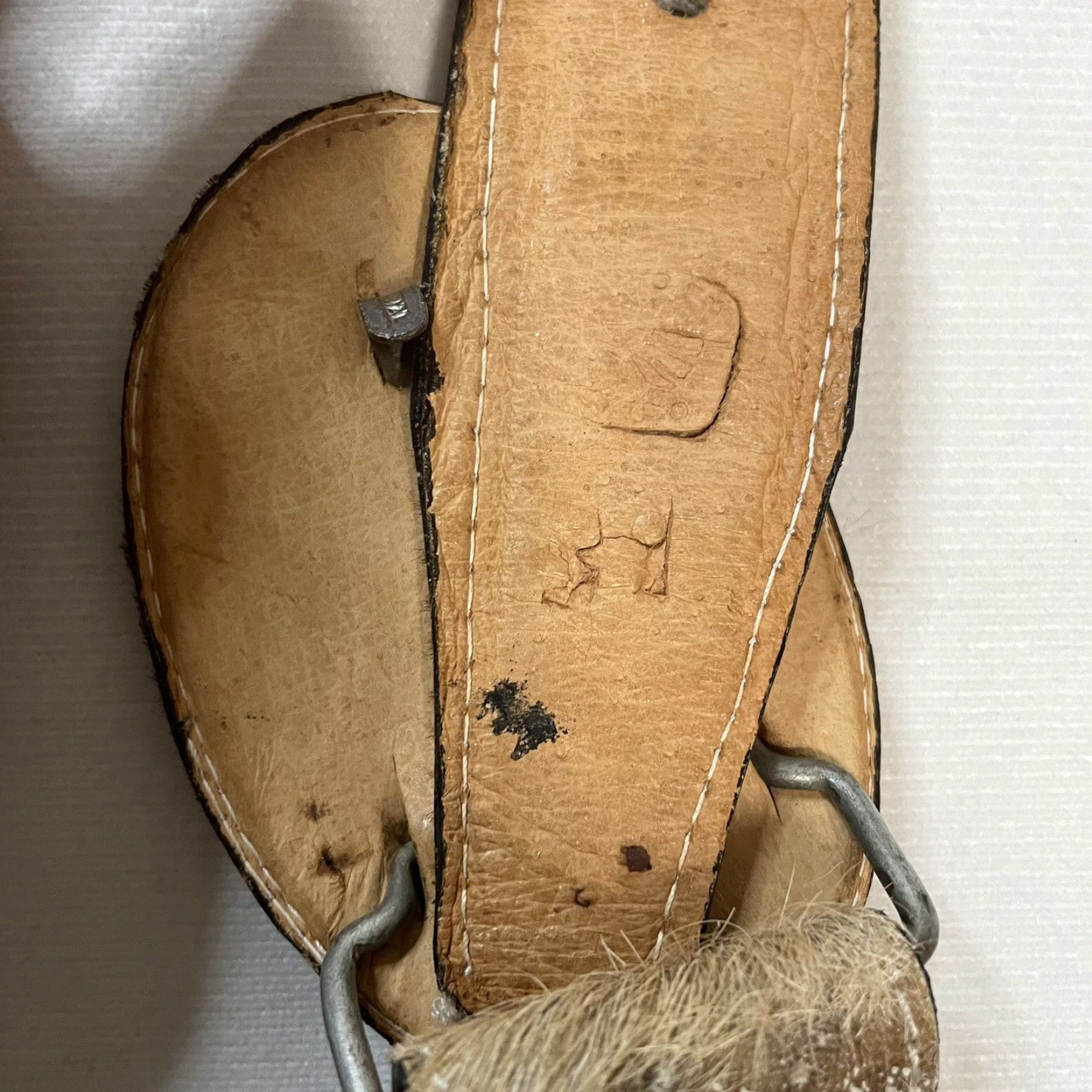 Imperial VTG Handmade Imperial Mexico Longhorn Fur Leather Cowhide Belt Western Tribal Men Belt Size ONE SIZE - 6 Thumbnail