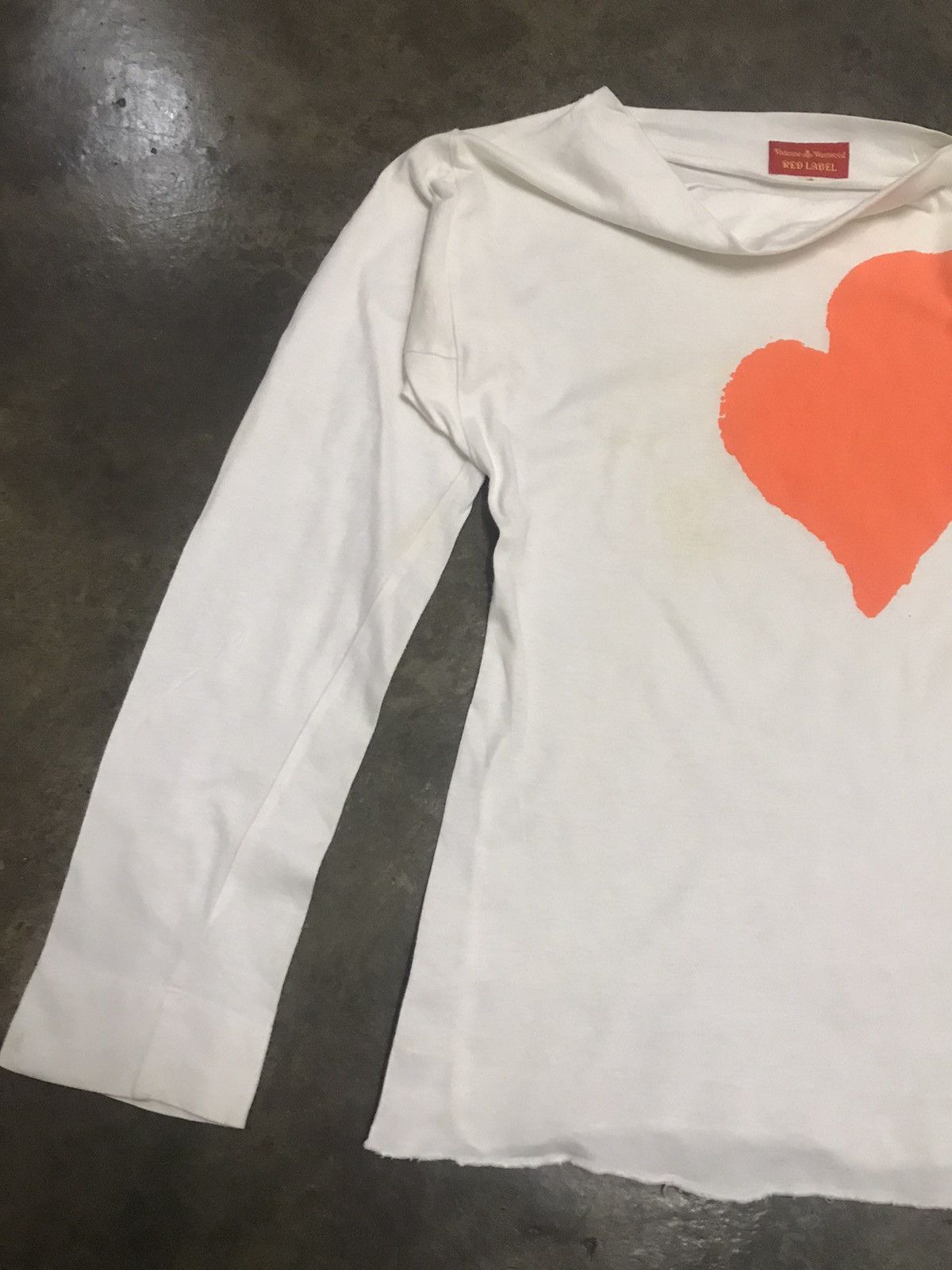 Vivienne Westwood VIVIENNE WESTWOOD - ASYMMETRIC LONG SLEEVE T-SHIRT Size S / US 4 / IT 40 - 8 Thumbnail