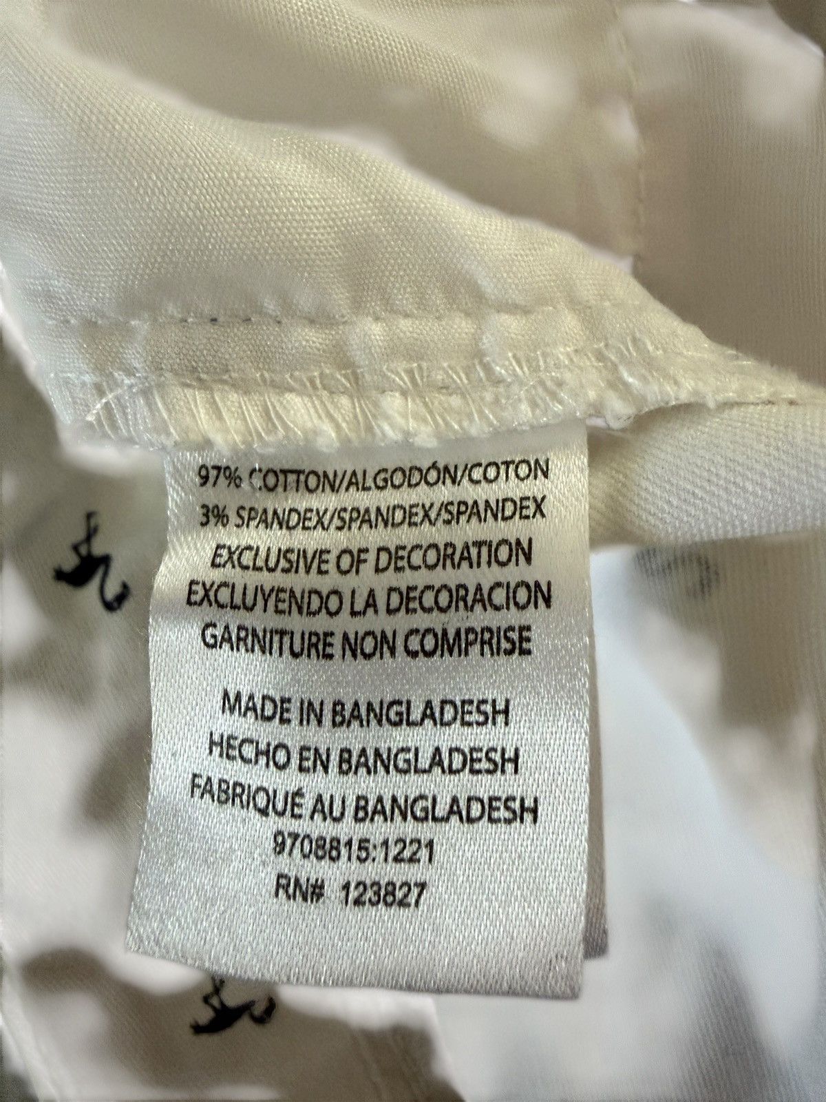 The Unbranded Brand Essex white pattern shorts with belt Mennes 34 Size US 34 / EU 50 - 5 Thumbnail