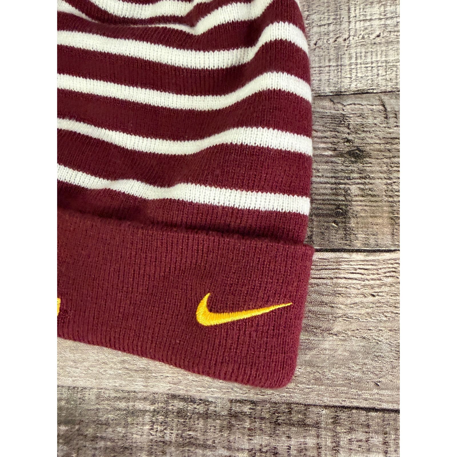 NCAA University of Minnesota Gophers Nike Winter Hat/Beanie Size ONE SIZE - 3 Thumbnail