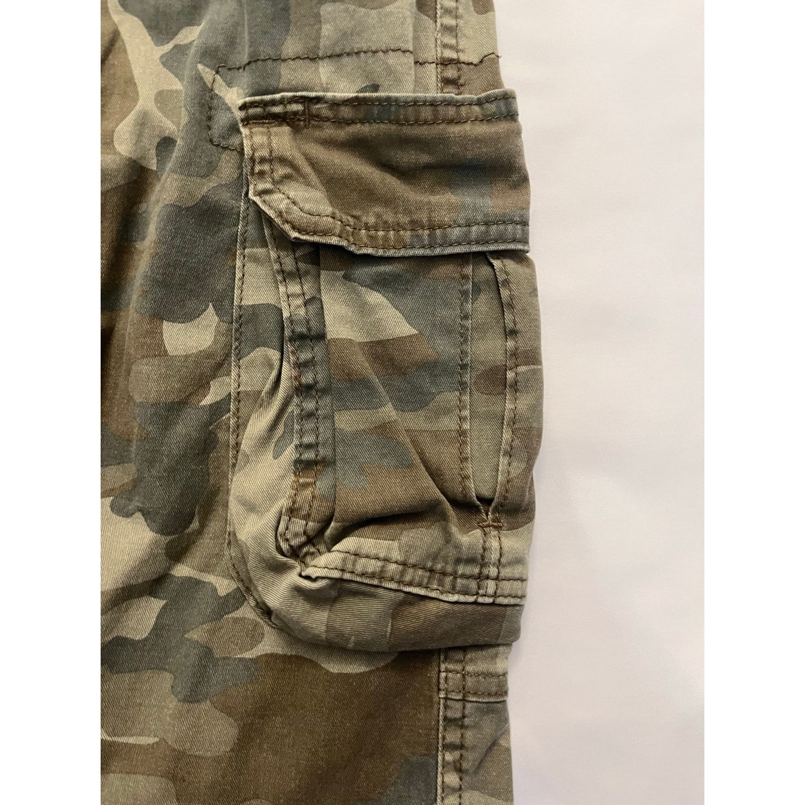 Wrangler Wrangler Mens Regular Taper Cargo Pants Camo Size 36x30 Size US 36 / EU 52 - 4 Thumbnail
