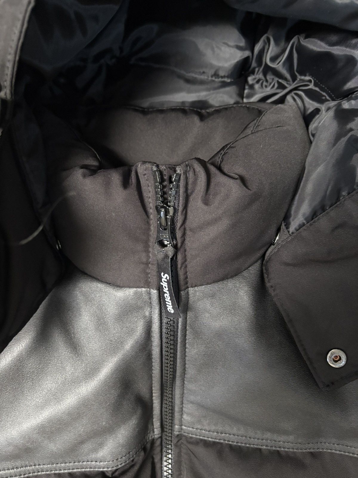 Supreme Supreme Leather Yoke Puffer Jacket Size US S / EU 44-46 / 1 - 3 Thumbnail