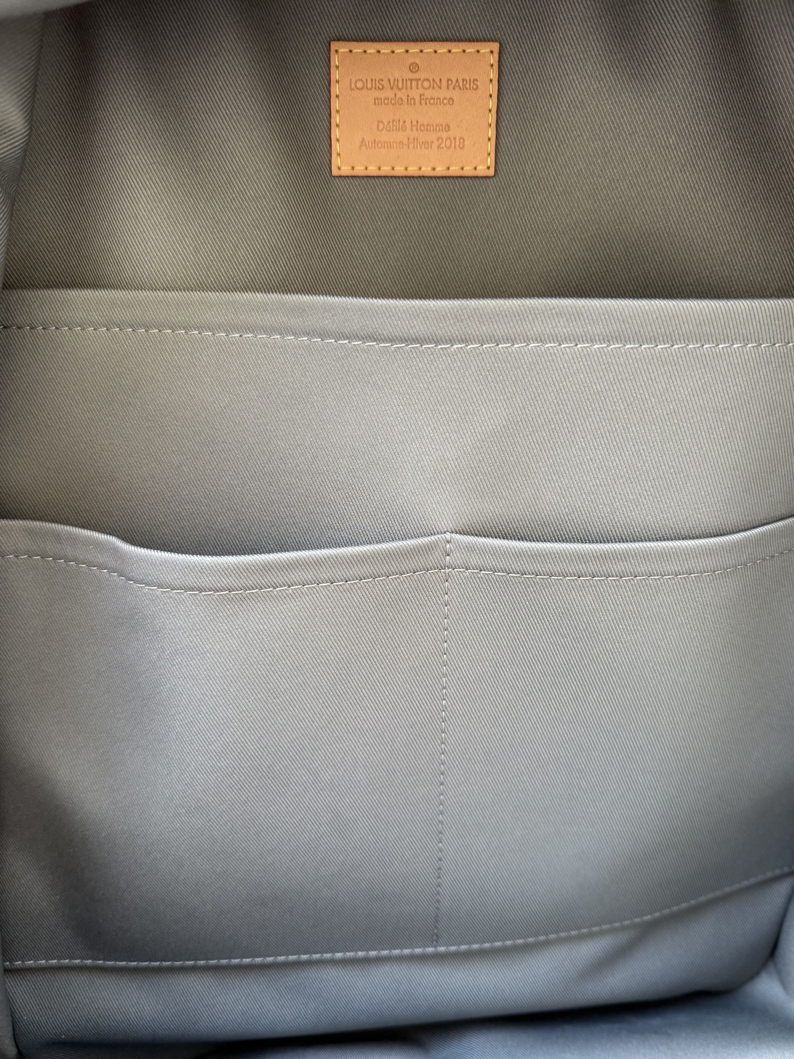 Louis Vuitton Louis Vuitton Silver Titanium Monogram Backpack Size ONE SIZE - 7 Thumbnail