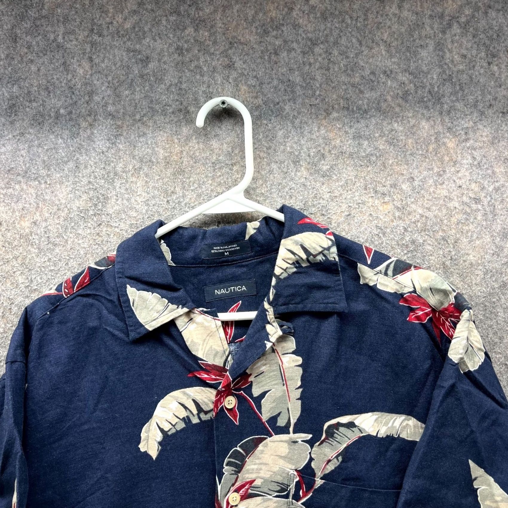 Nautica VINTAGE Nautica Shirt Mens Medium Blue Red Button Down Floral Linen Hawaiian Camp Vtg Size US M / EU 48-50 / 2 - 7 Thumbnail