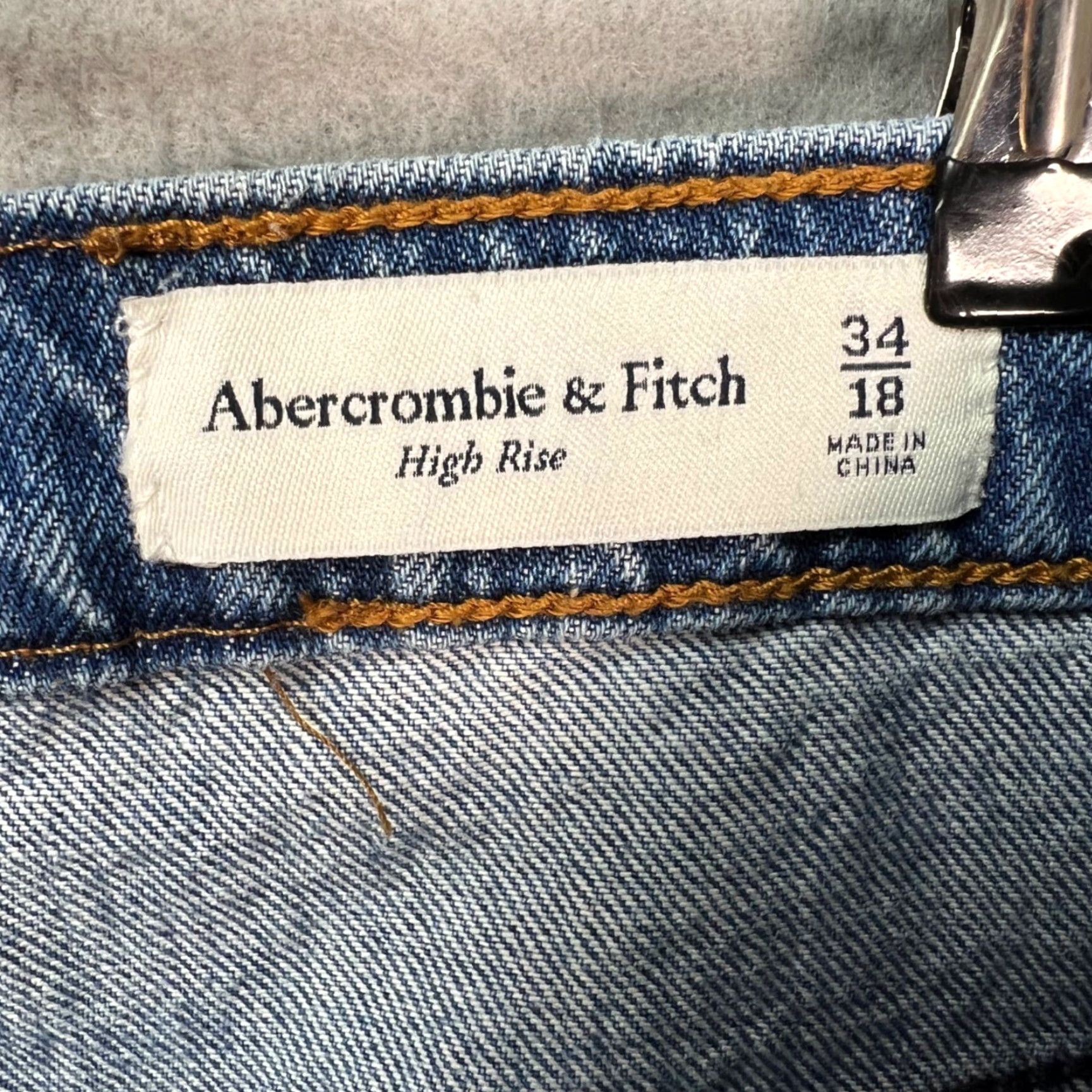Abercrombie & Fitch Abercrombie & Fitch Womens Size 34 / 18 High Rise Denim Midi Skirt Blue Shirt? Size 40" / US 18 - 3 Thumbnail