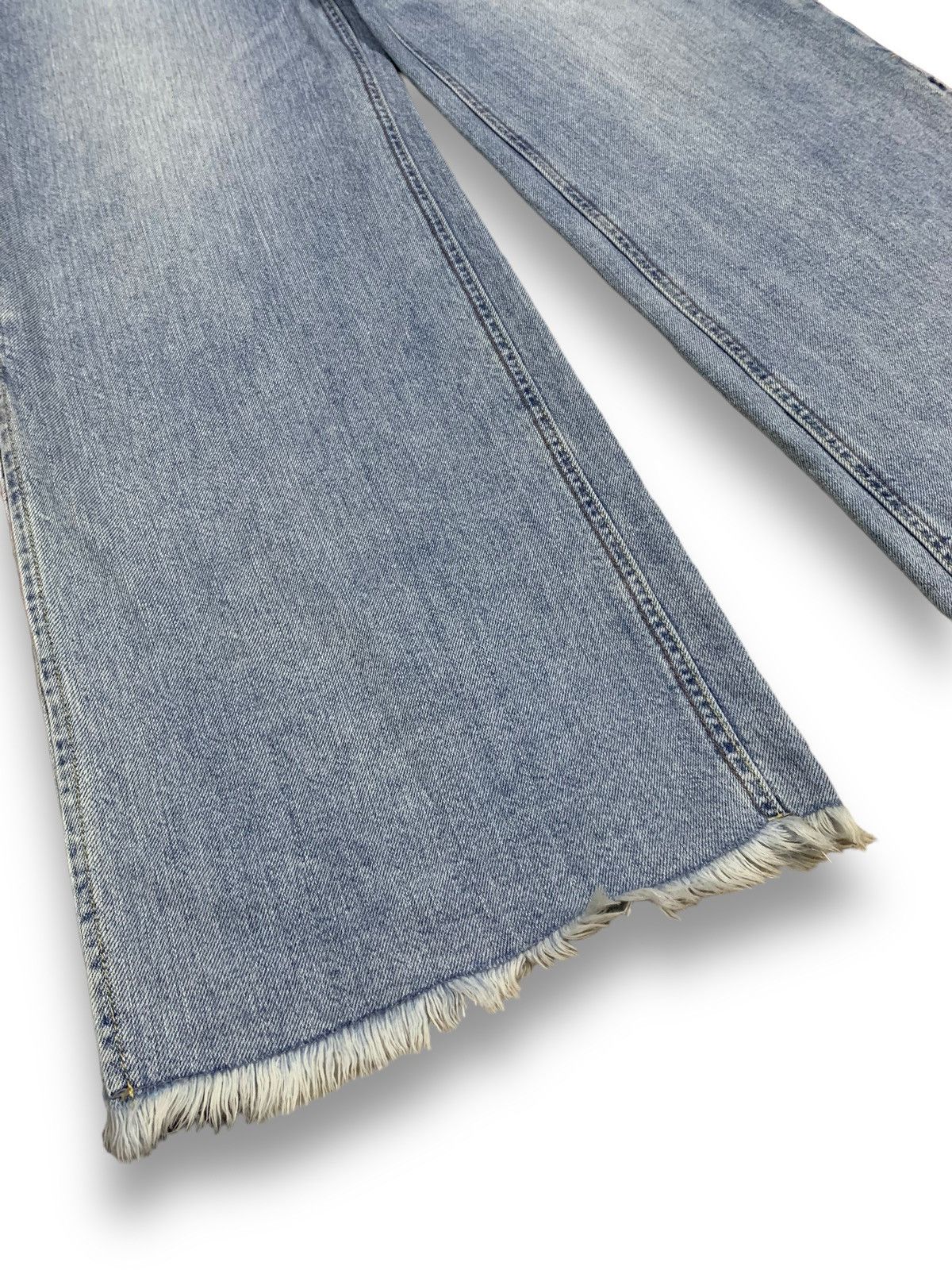 Japanese Brand Japanese Moussy High Waisted Baggy Wide Frayed Leg Jeans Size 27" / US 4 / IT 40 - 8 Thumbnail