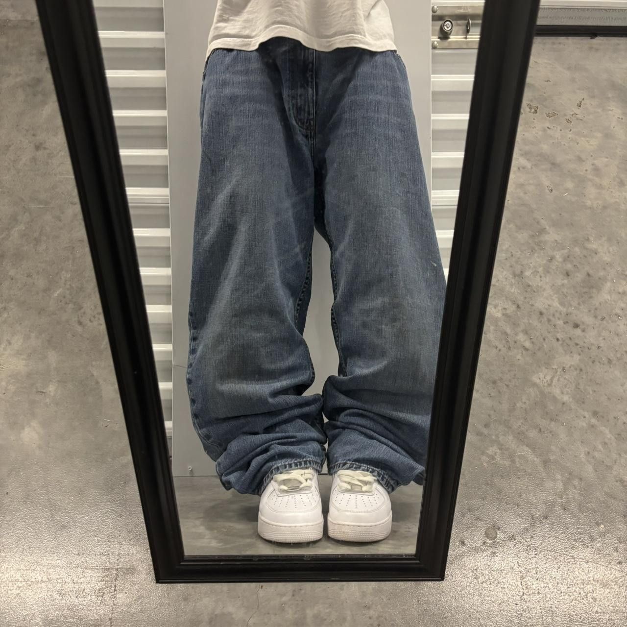 Japanese Brand × Vintage Crazy Vintage Y2K/2000s Baggy Dark Wash Skater Style Denim Jeans! Size US 42 / EU 58 - 1 Thumbnail