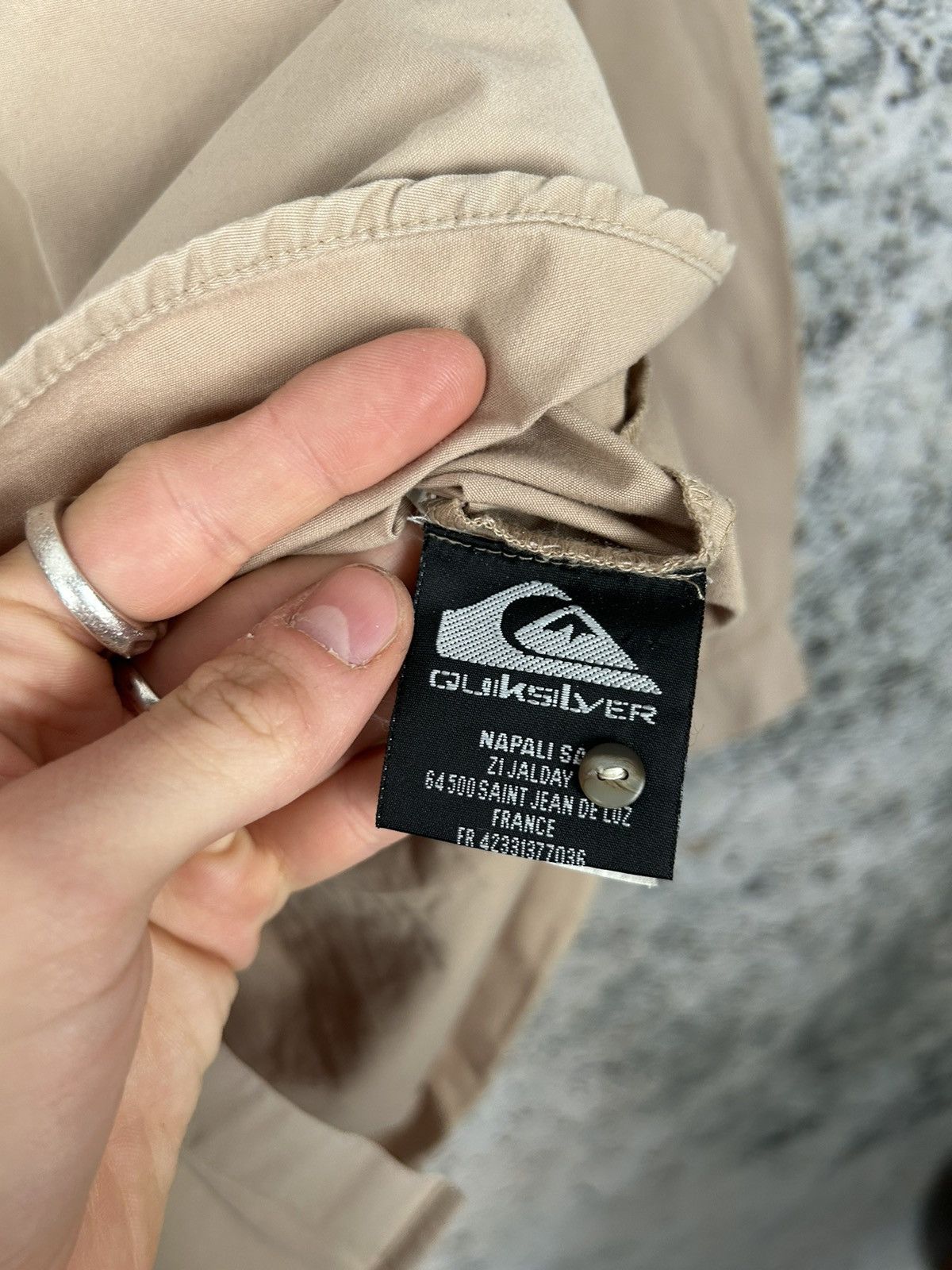 Quiksilver Vintage Quiksilver Beige Shirt 90s Surf Style Skateboarding Size US XL / EU 56 / 4 - 5 Thumbnail