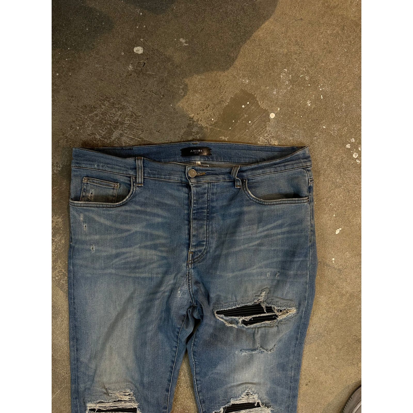 Amiri Amiri MX1 Light Wash Black Patch (Repaired) Used 38 Size US 38 / EU 54 - 2 Thumbnail