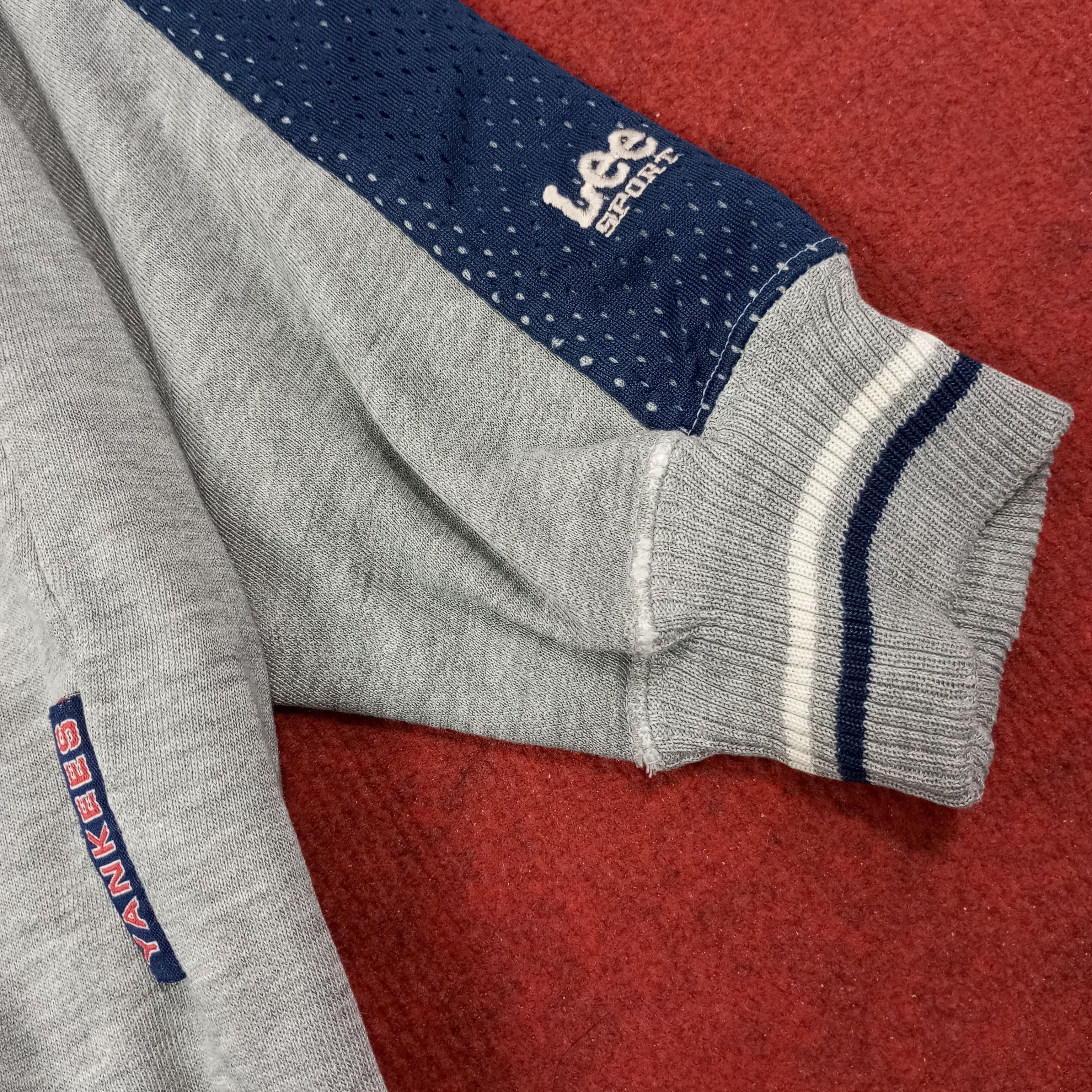 New York Yankees New York Yankees Baseball Team Lee Sweatshirt c255n16 Size US XXL / EU 58 / 5 - 5 Thumbnail