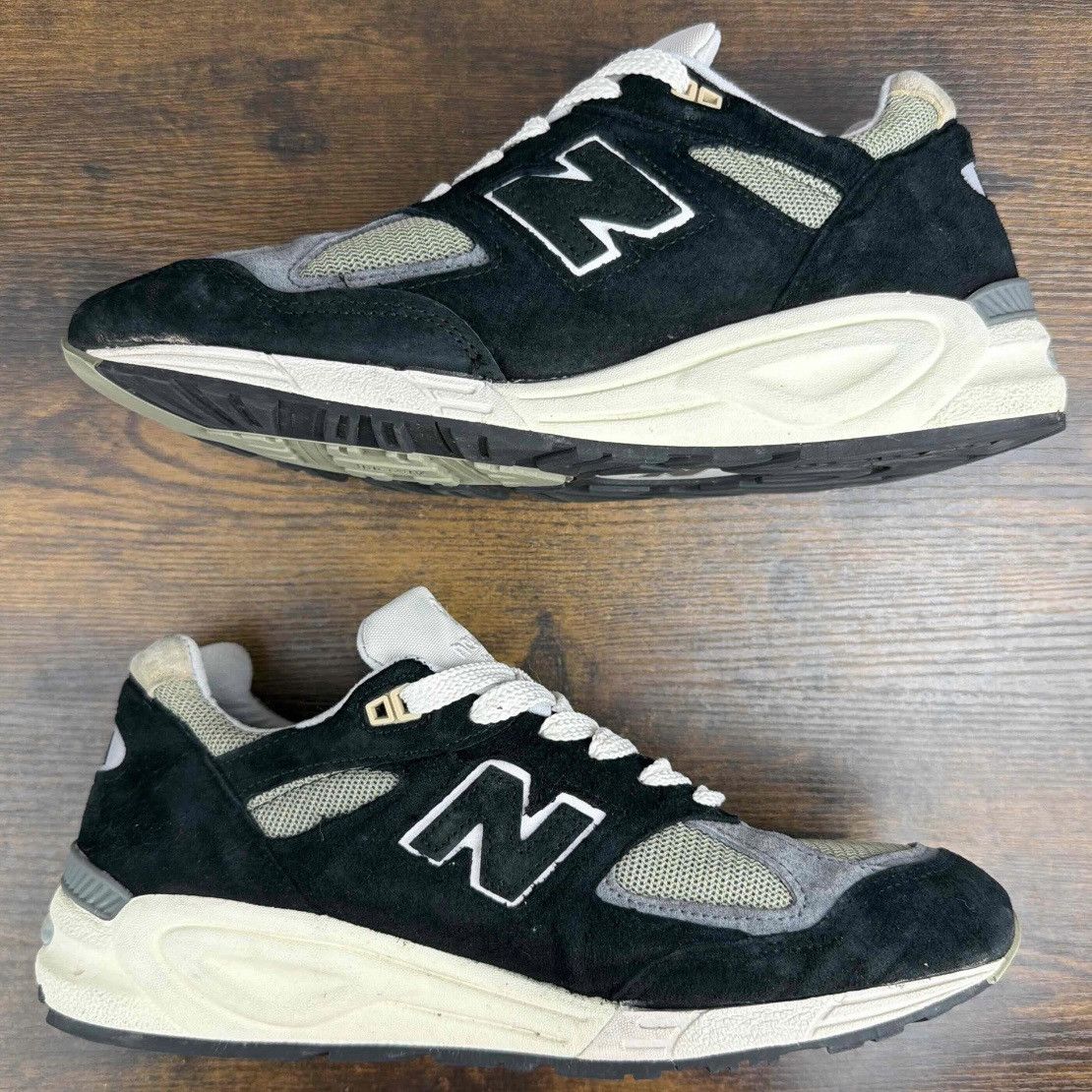 New Balance New Balance 990v2 MiUSA Teddy Santis Black True Camo M990TE2 Size US 9.5 / EU 42-43 - 4 Thumbnail