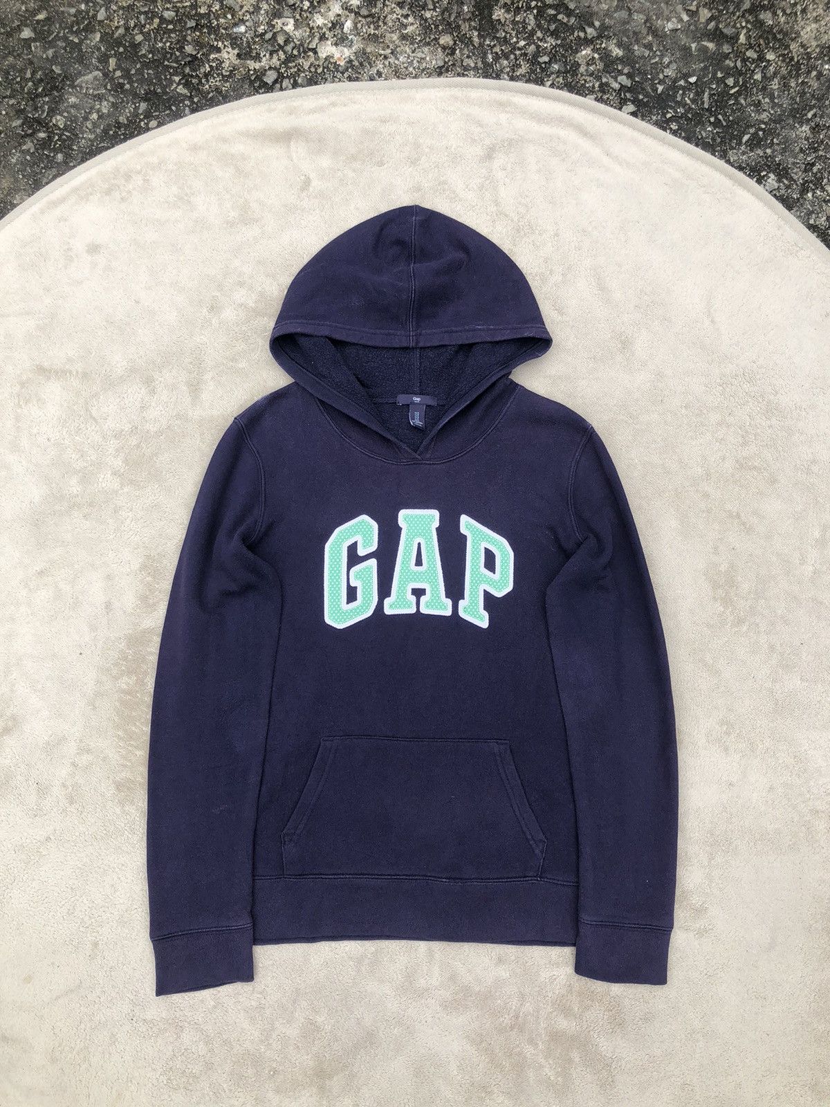 Gap × Vintage Vintage 90s GAP Big Logo Patchwork Style Hoodie Size US S / EU 44-46 / 1 - 2 Thumbnail