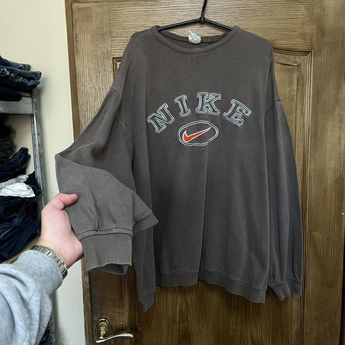 Nike Nike Vintage Sweatshirt Baggy Fit Big Logo 90s Size US XL / EU 56 / 4 - 2 Thumbnail