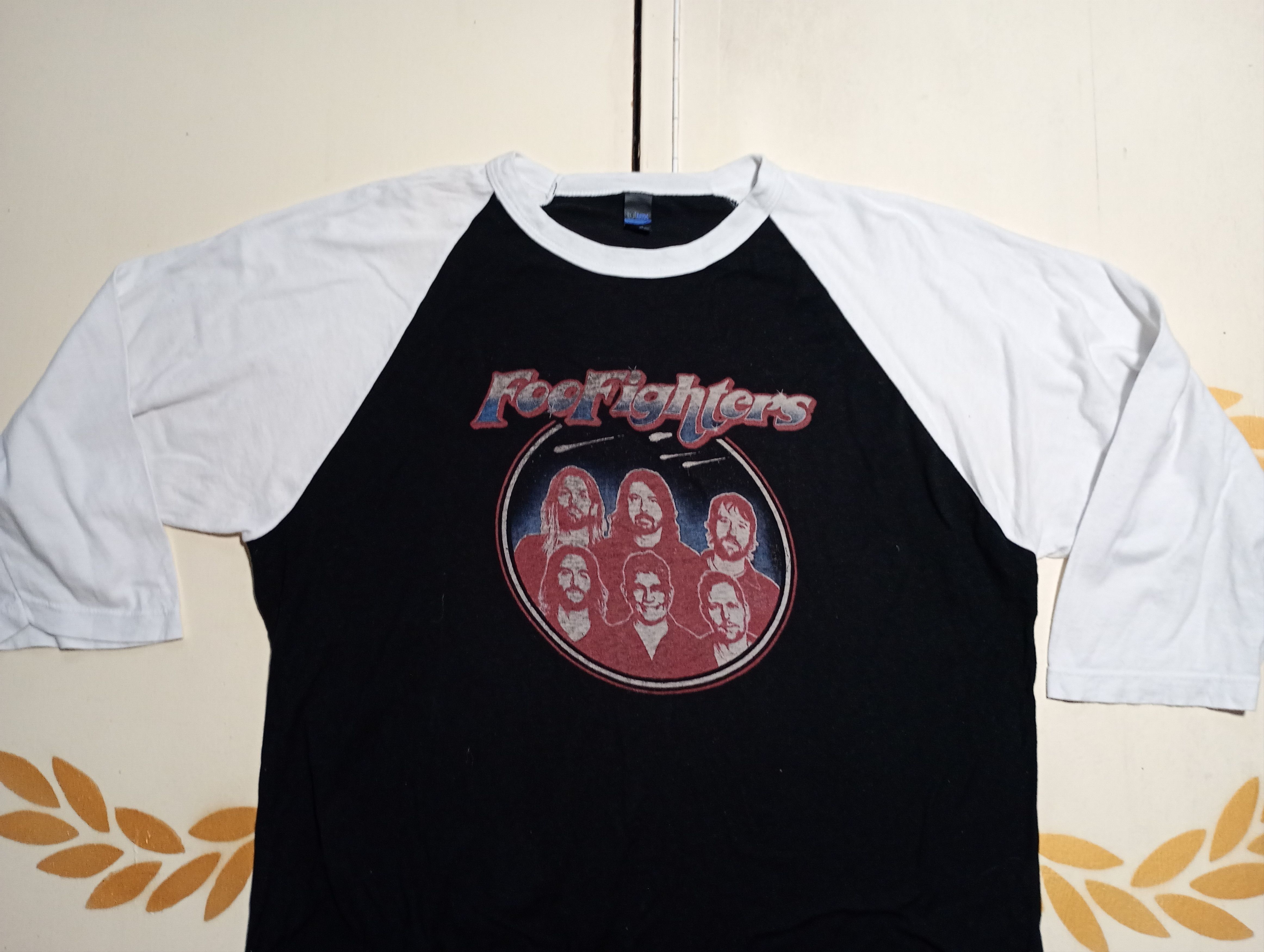 Tultex Foo Fighters Tultex T-Shirt Vintage Size US L / EU 52-54 / 3 - 4 Thumbnail