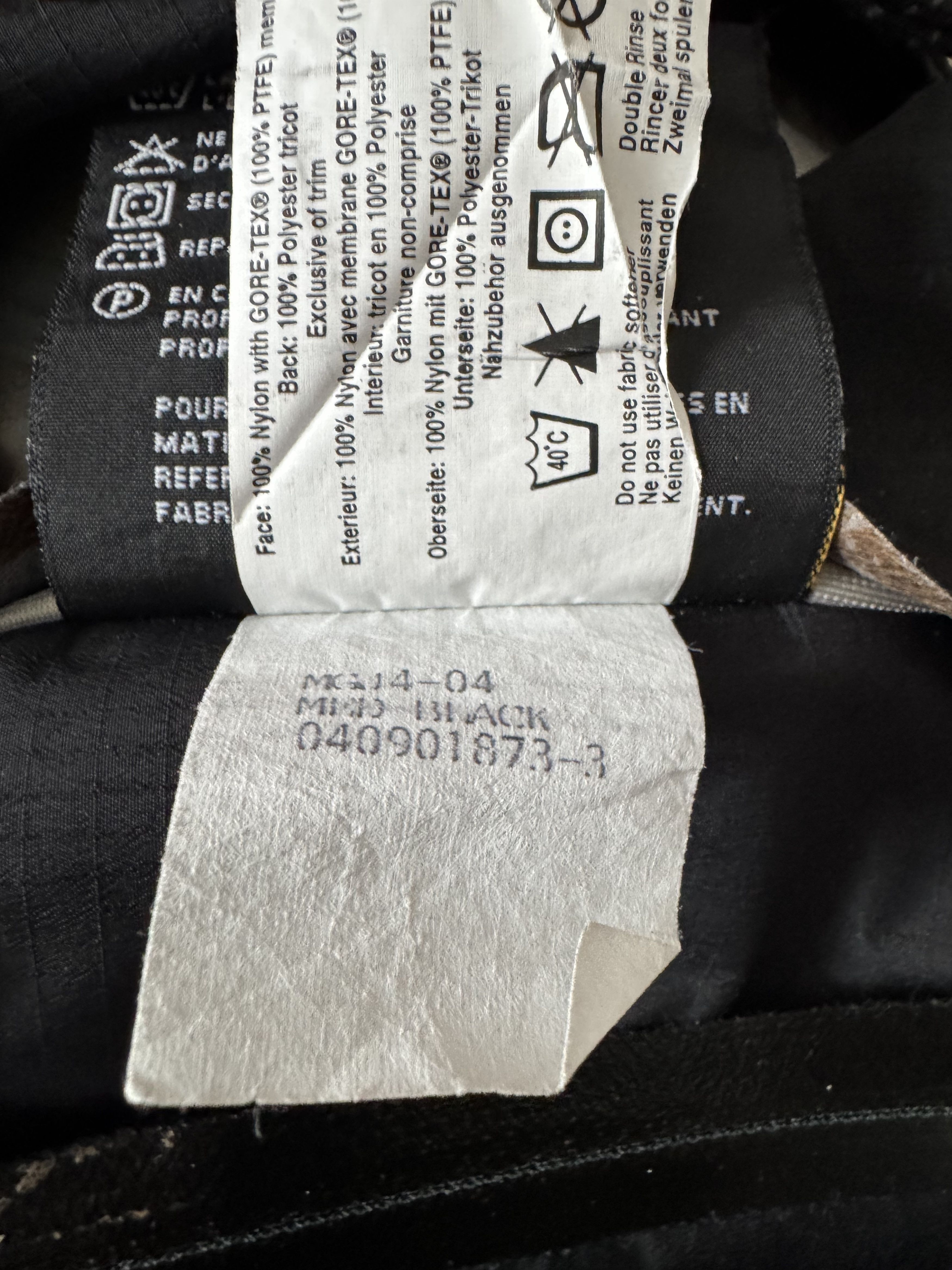 Arc'teryx Arc'teryx Theta AR Black Sangria Gore-Tex XCR Jacket Vintage Size US M / EU 48-50 / 2 - 13 Thumbnail