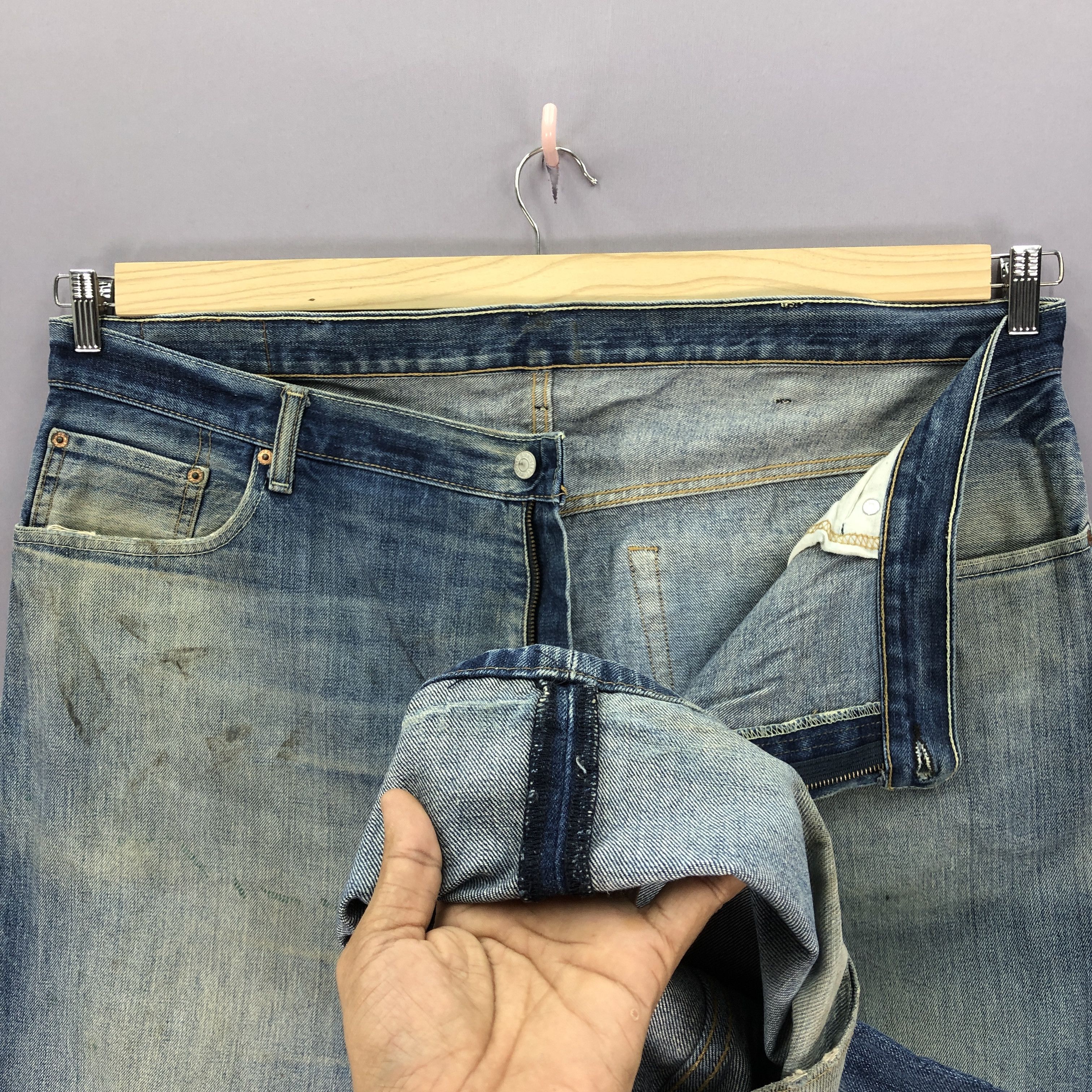 Levi's Vintage Levis 559 Baggy Faded Jeans Levi's Light Wash Denim Size US 44 / EU 60 - 8 Thumbnail