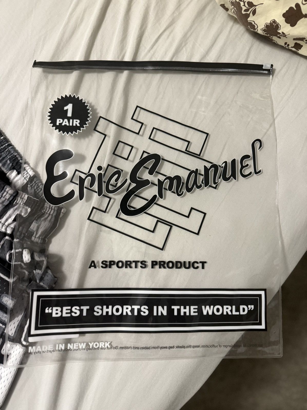 Eric Emanuel Eric Emanuel All over print Size US 30 / EU 46 - 3 Thumbnail
