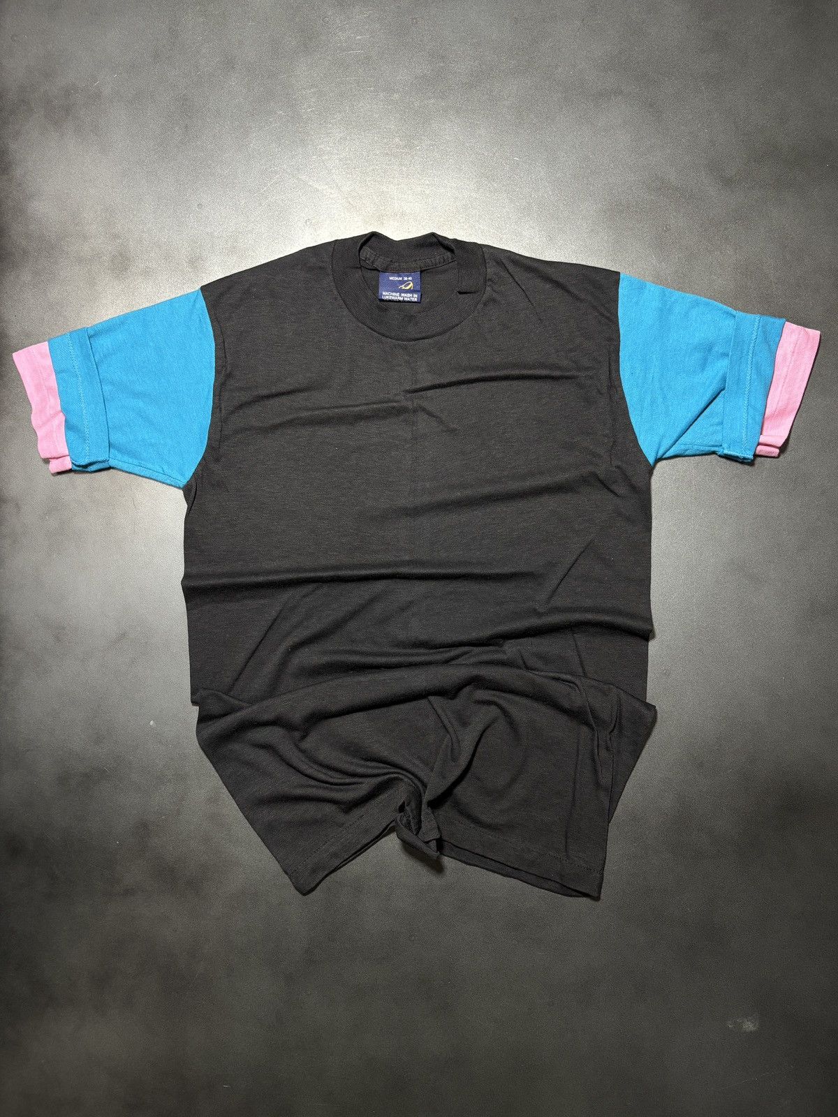 Vintage 1980s Two Tone Twofer Tee Vintage Made in USA Double Sleeve Size US S / EU 44-46 / 1 - 1 Thumbnail