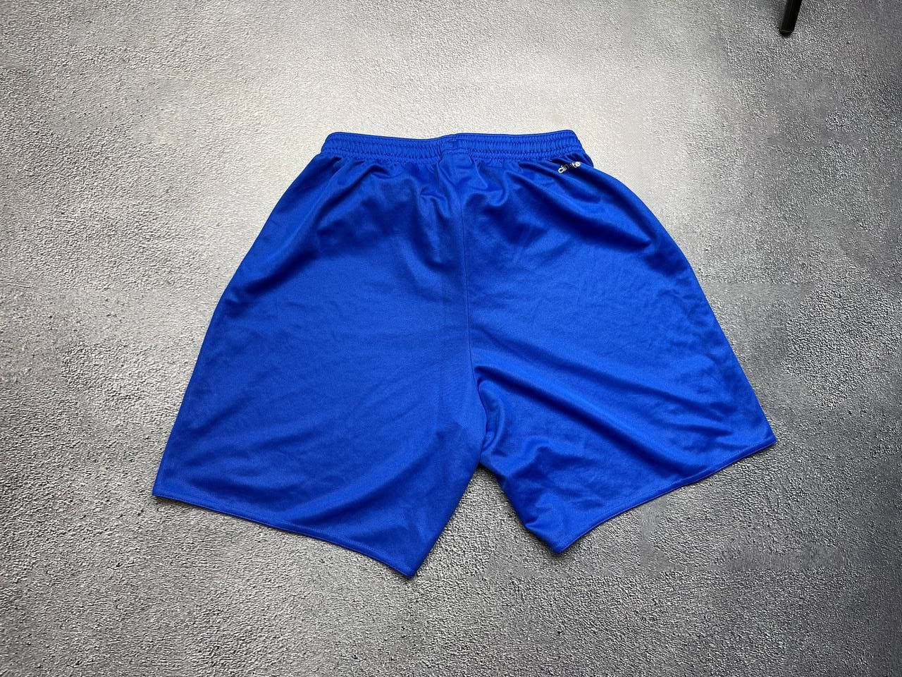 Adidas Vintage Cardiff Blue Umbro Shorts Size S Size US 34 / EU 50 - 2 Thumbnail